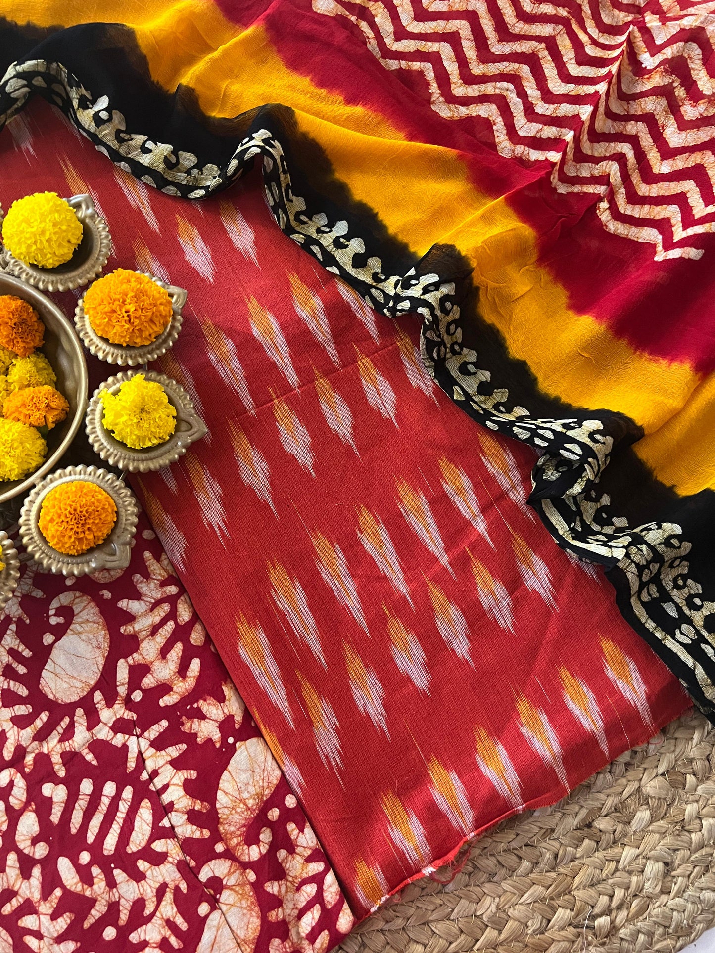 IKAT HANDLOOM (PH8257)