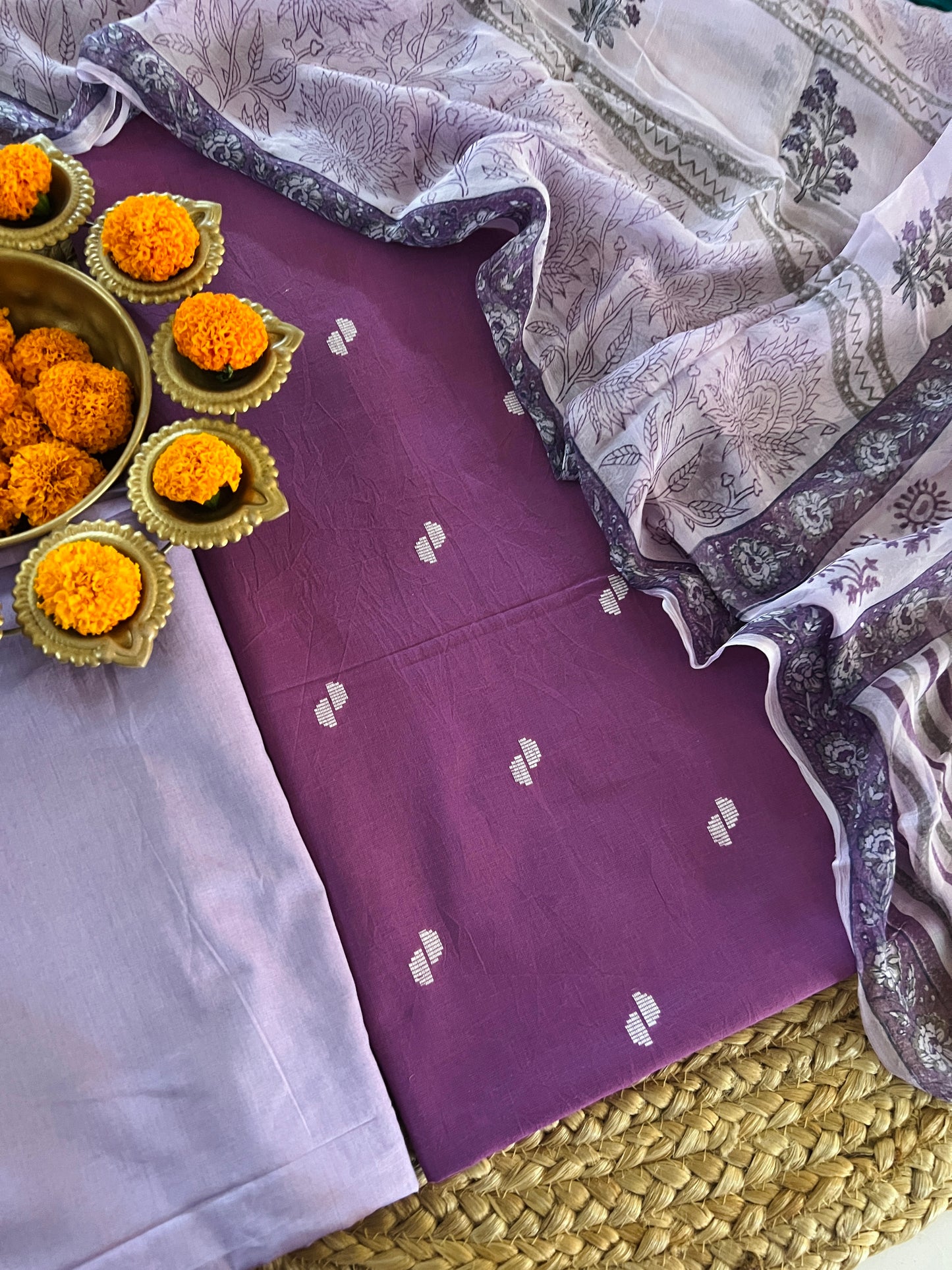 HANDLOOM SUIT (PH8261)