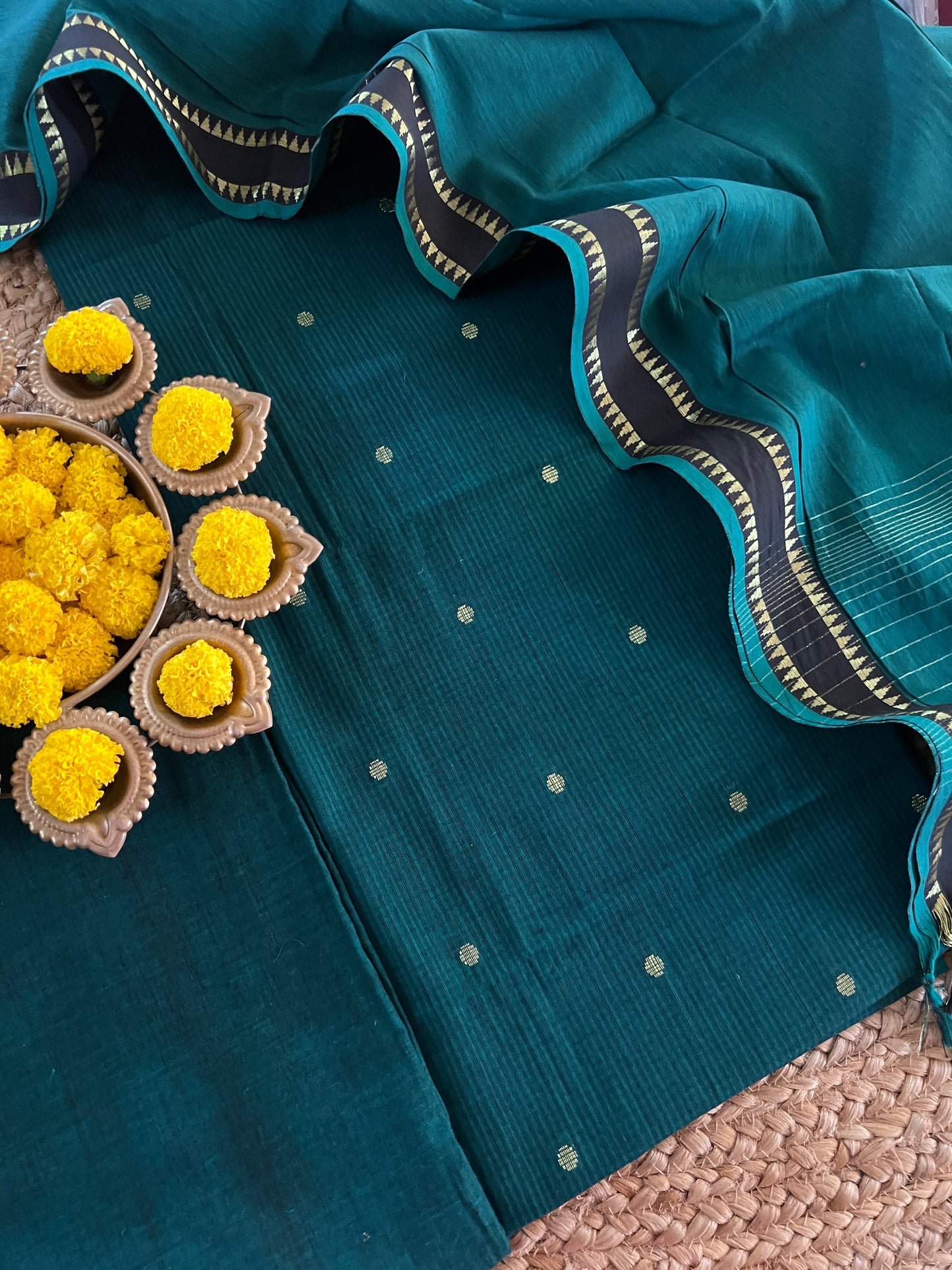 HANDLOOM SUIT (PH8269)