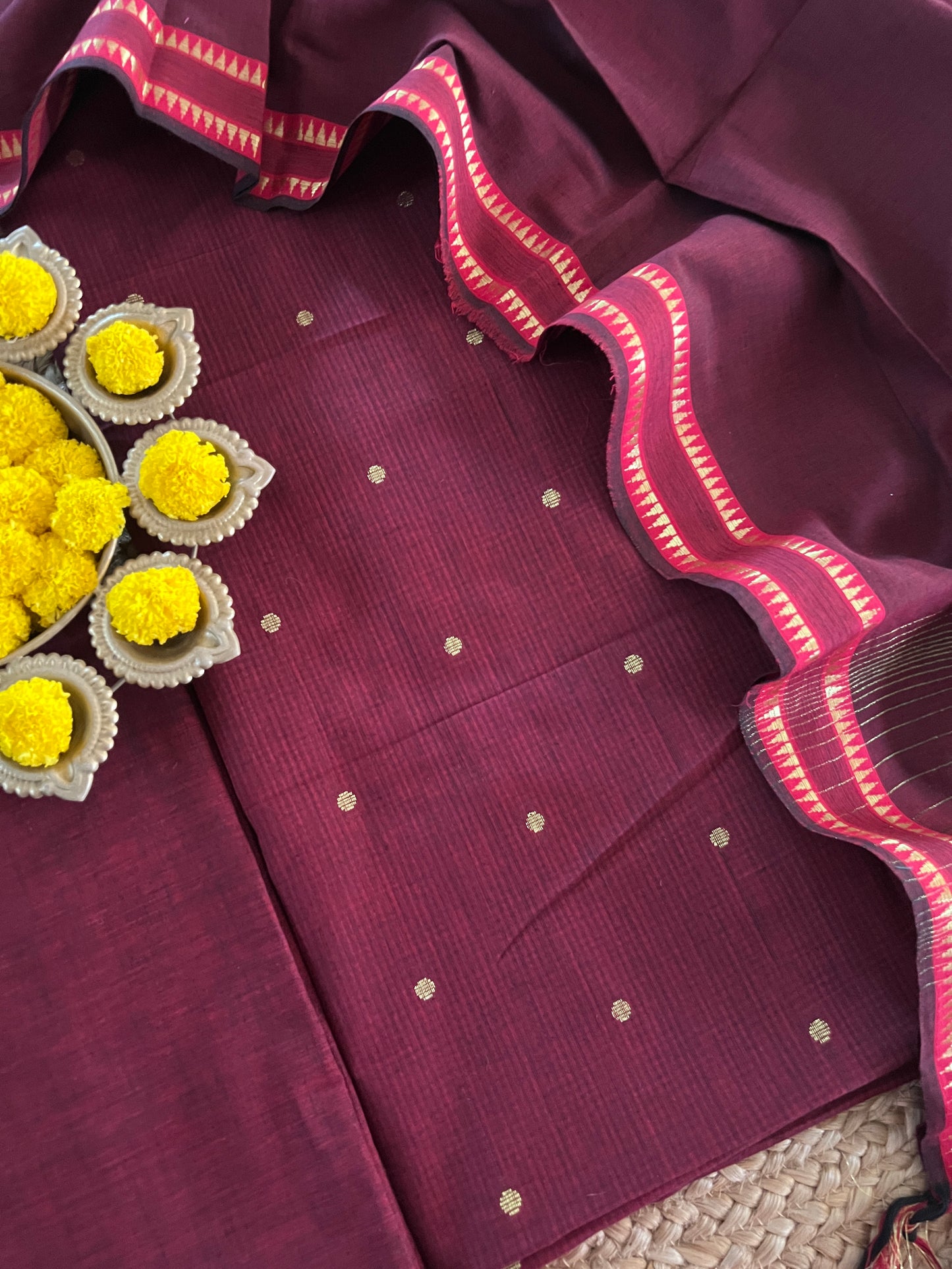 HANDLOOM SUIT (PH8270)