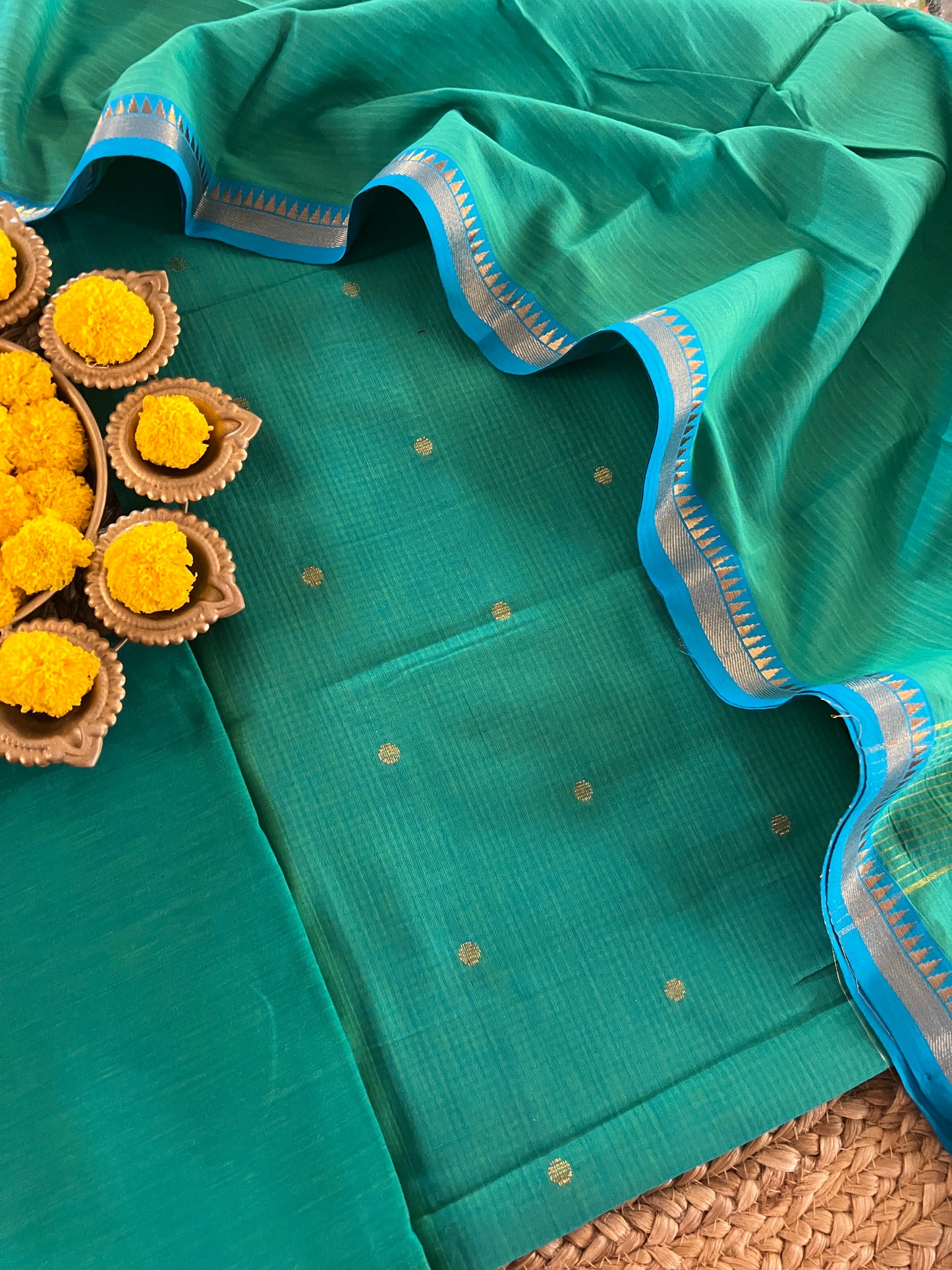HANDLOOM SUIT (PH8271)