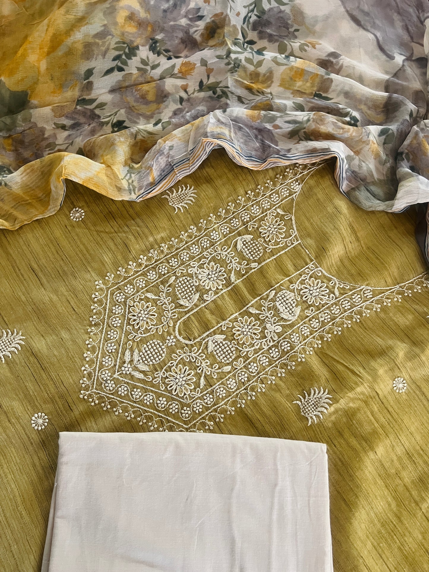 BASBARA CHANDERI SUIT (PH8282)