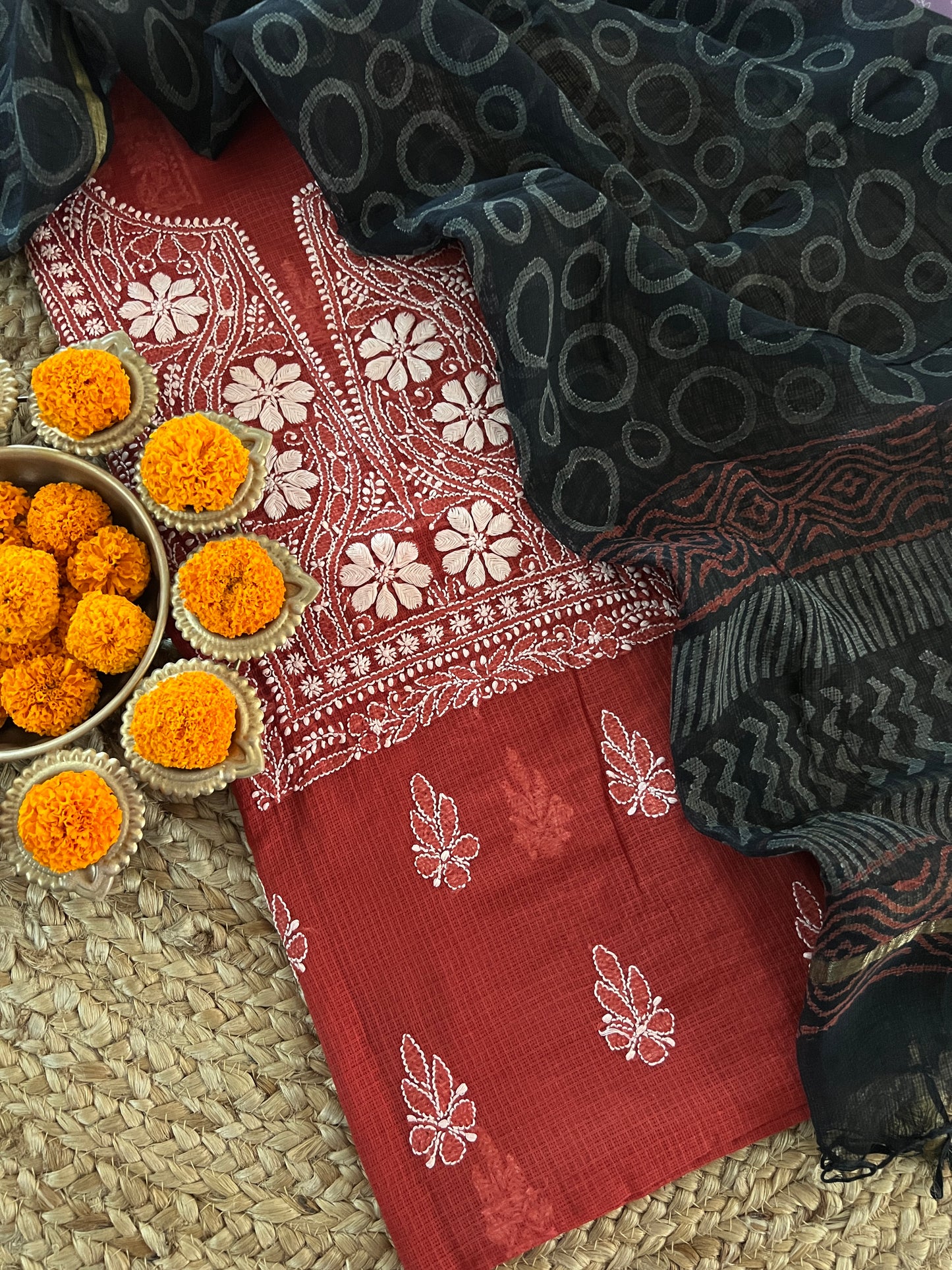 CHIKANKARI COMBO (PH8347)
