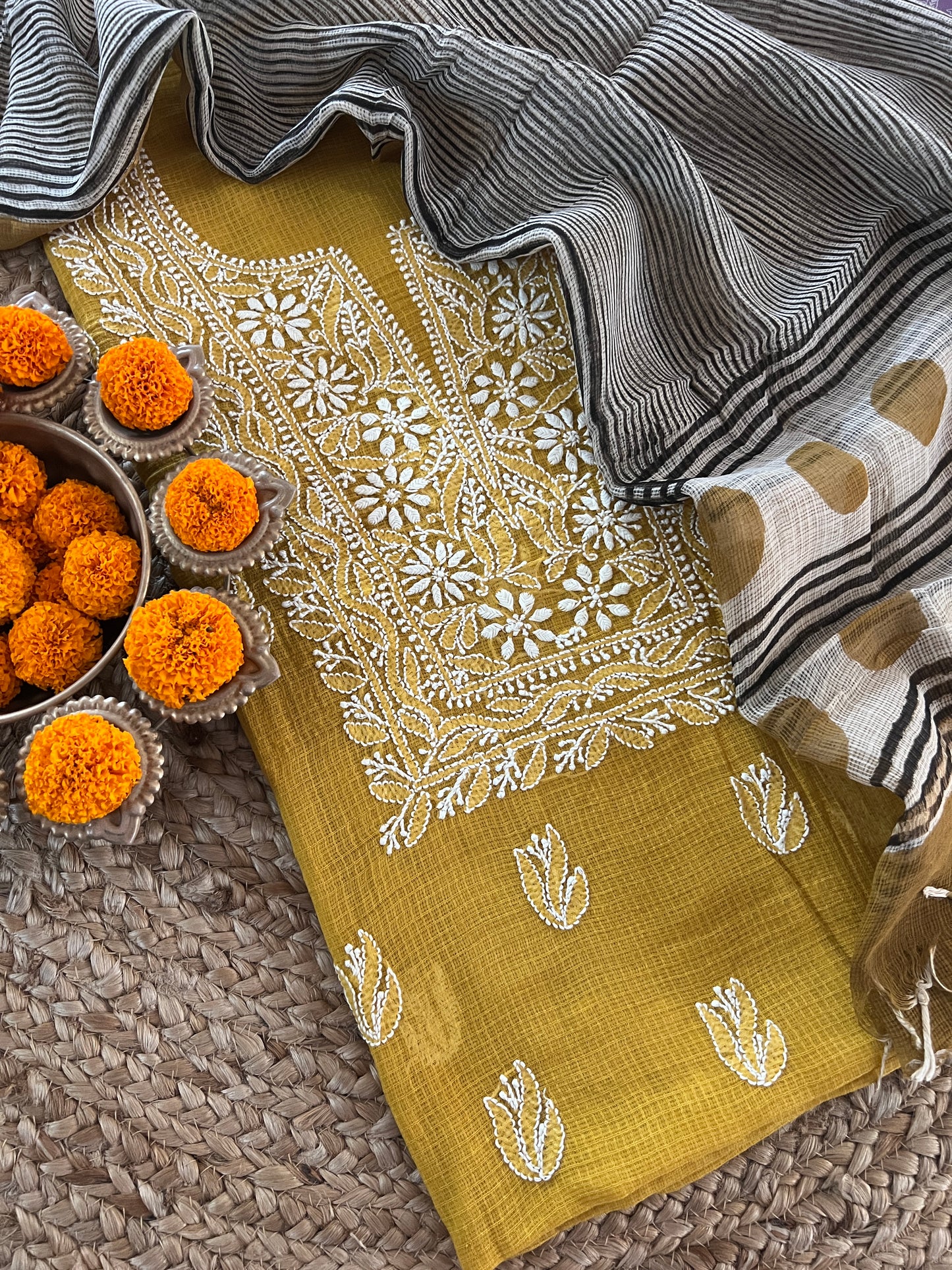 CHIKANKARI COMBO (PH8349)