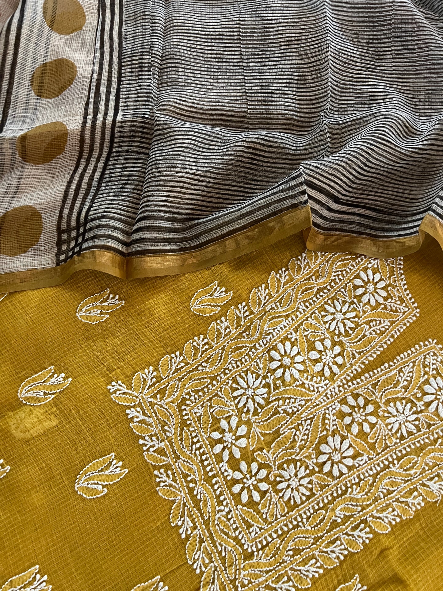 CHIKANKARI COMBO (PH8349)