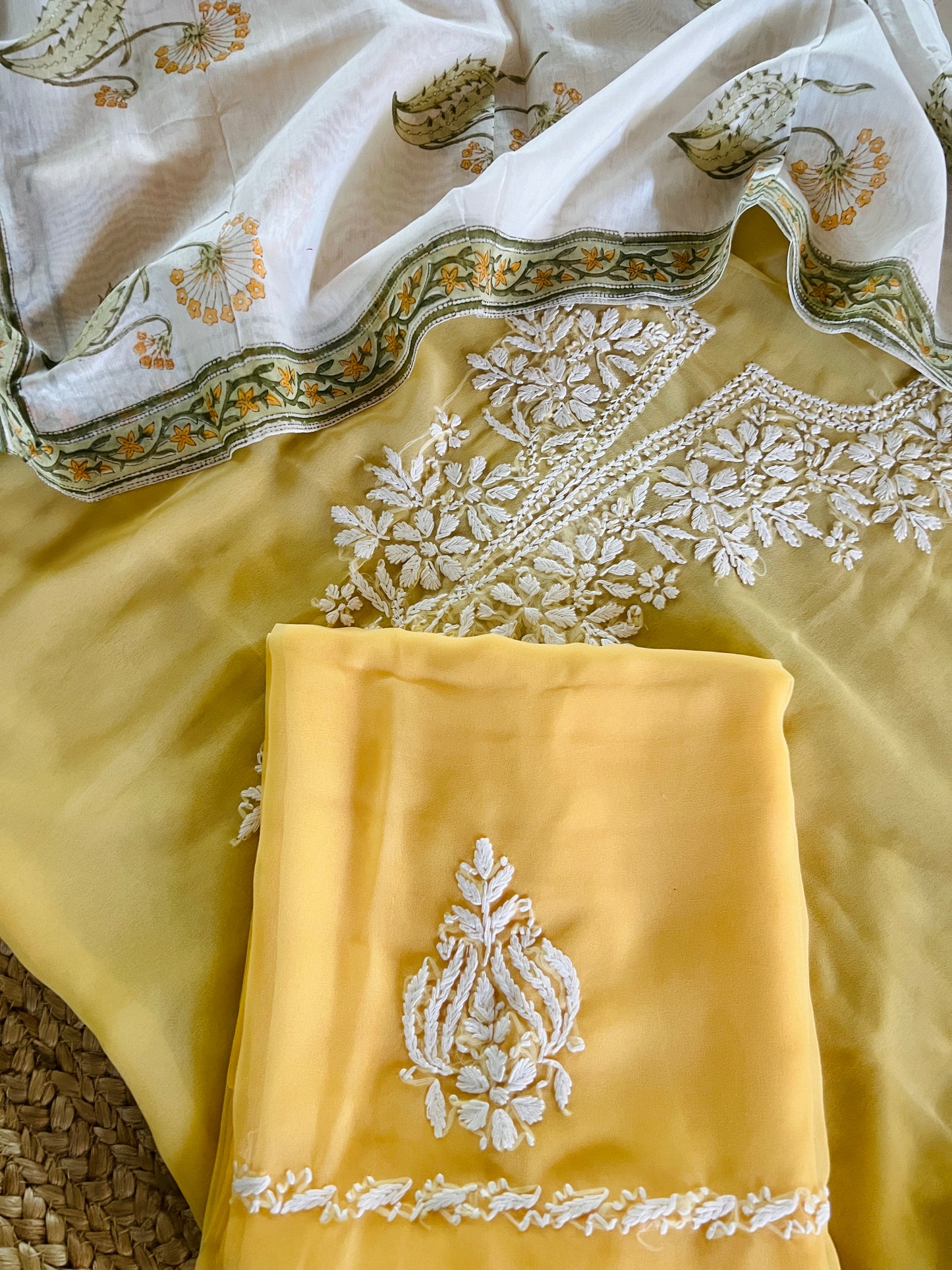 GEORGETTE SUITS (PH8381)