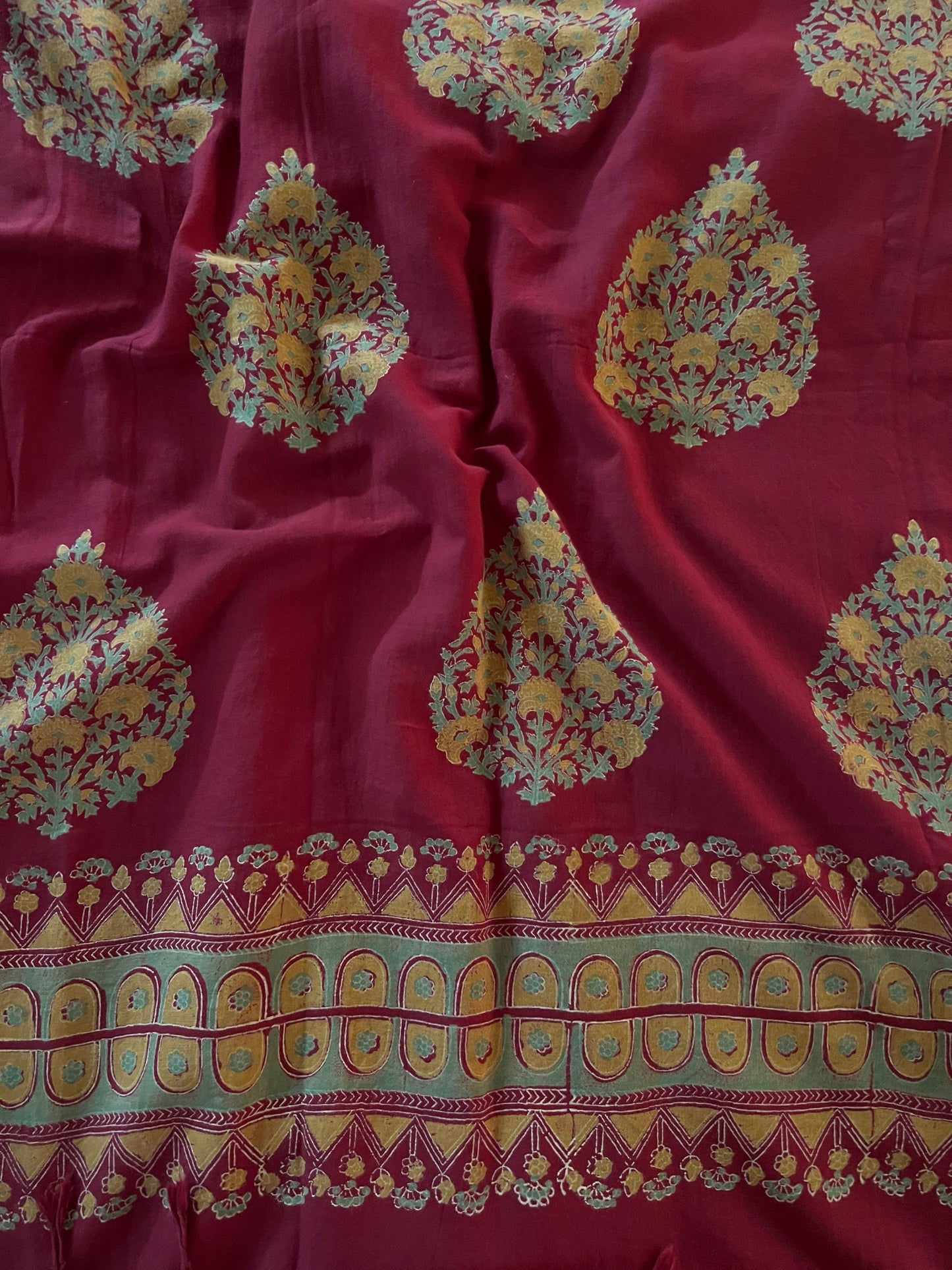 HANDLOOM SUITS (PH8401)