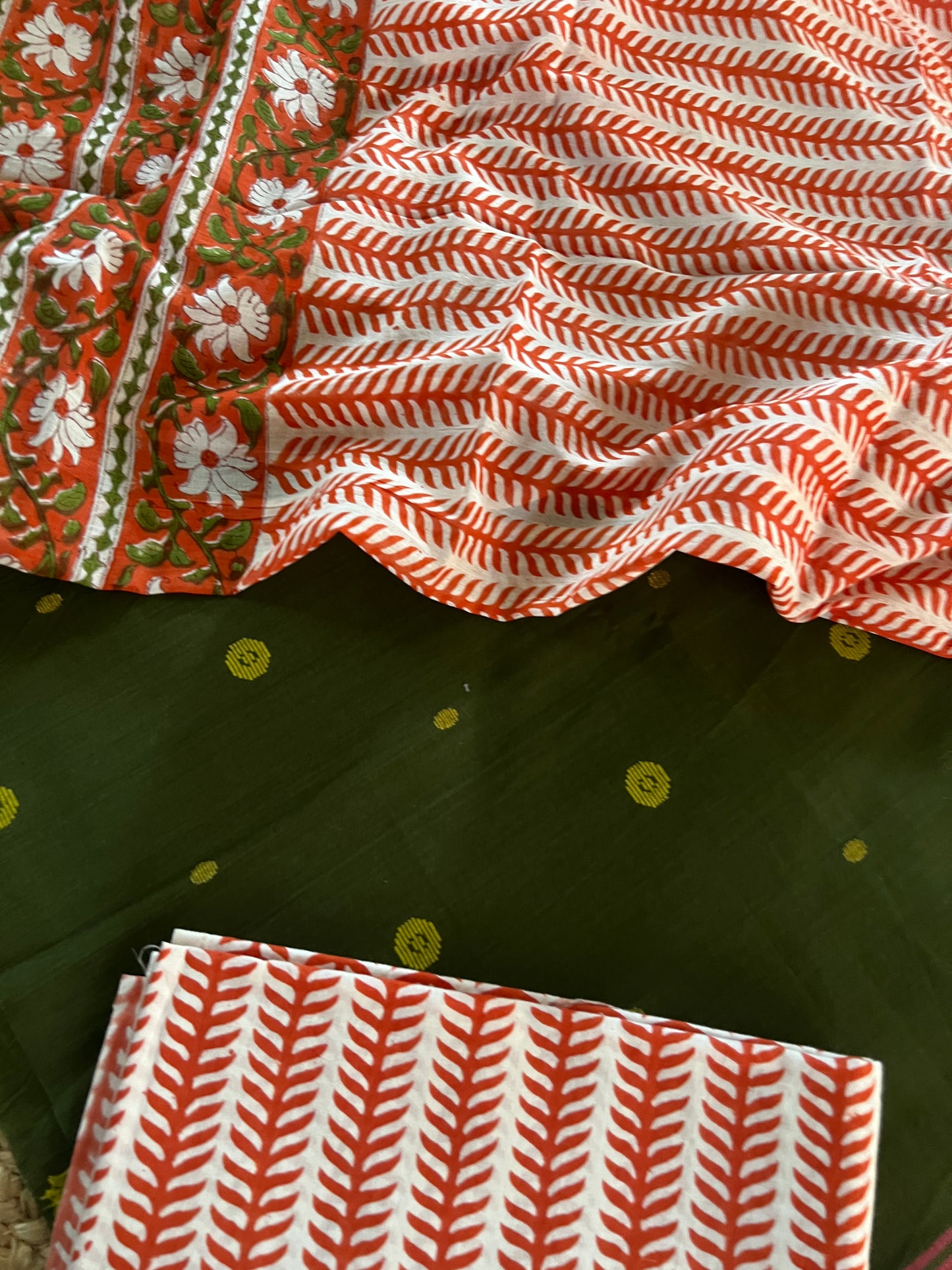 HANDLOOM SUITS (PH8411)