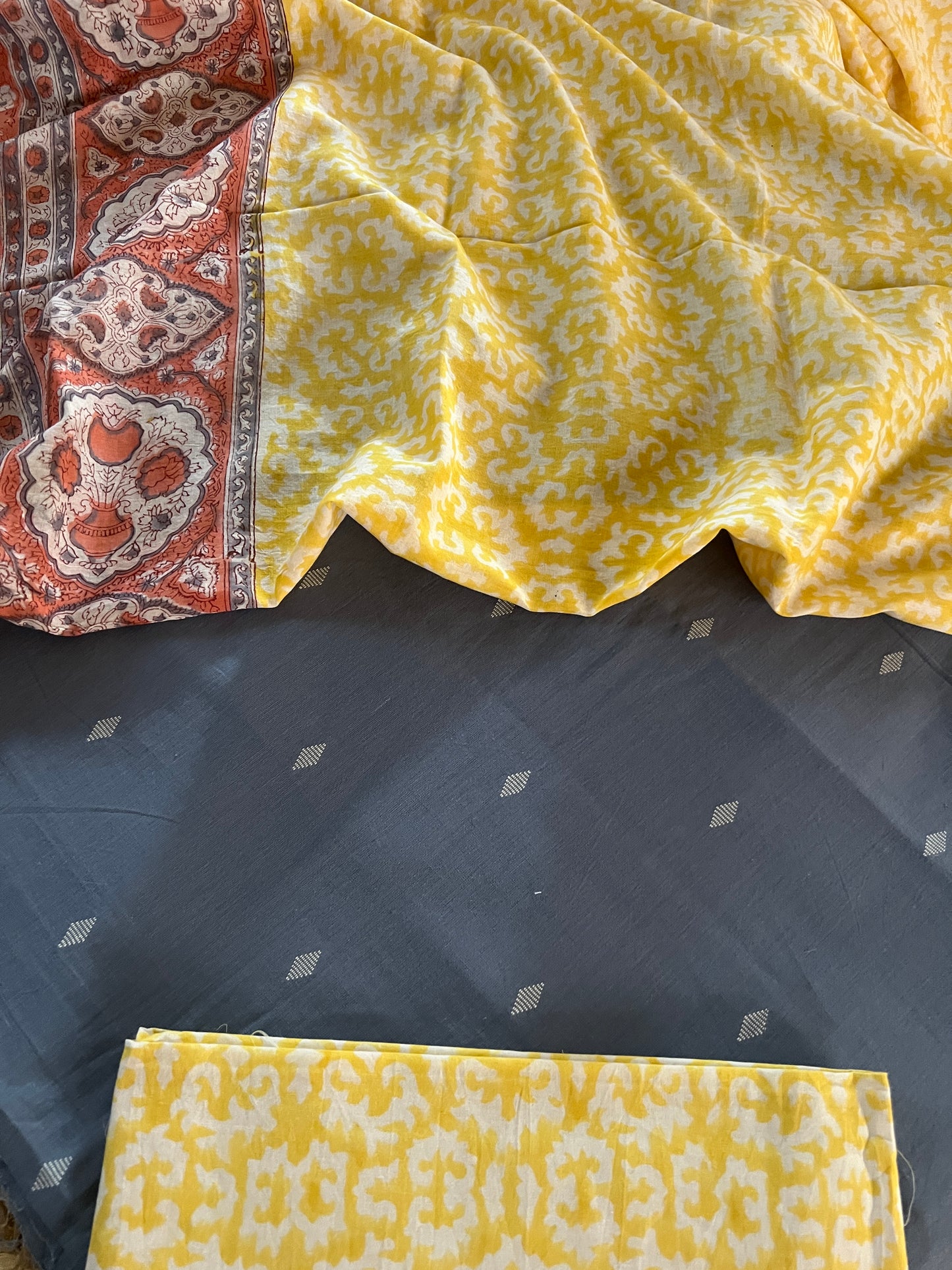 HANDLOOM SUITS (PH8412)
