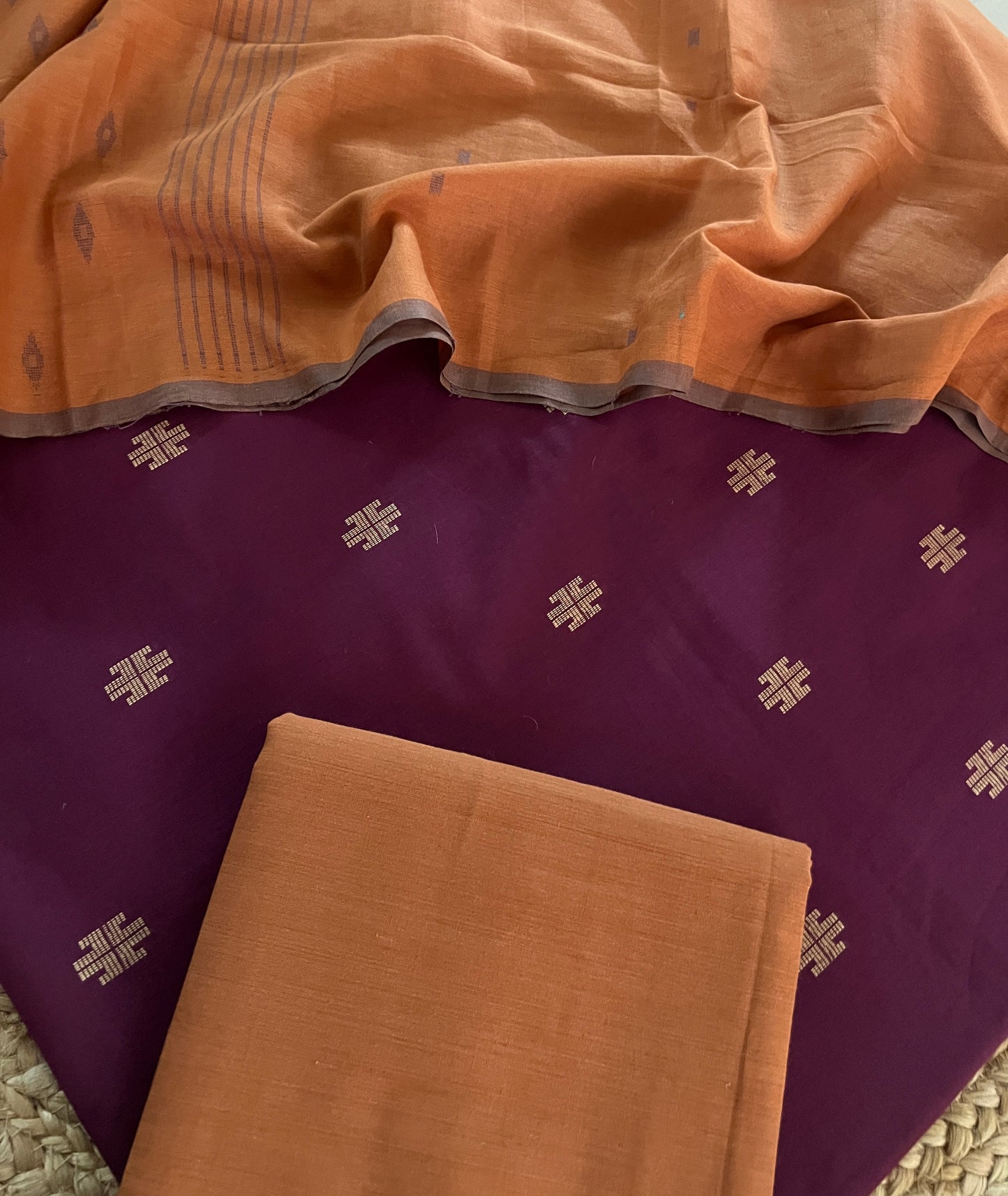 HANDLOOM SUIT (PH8477)