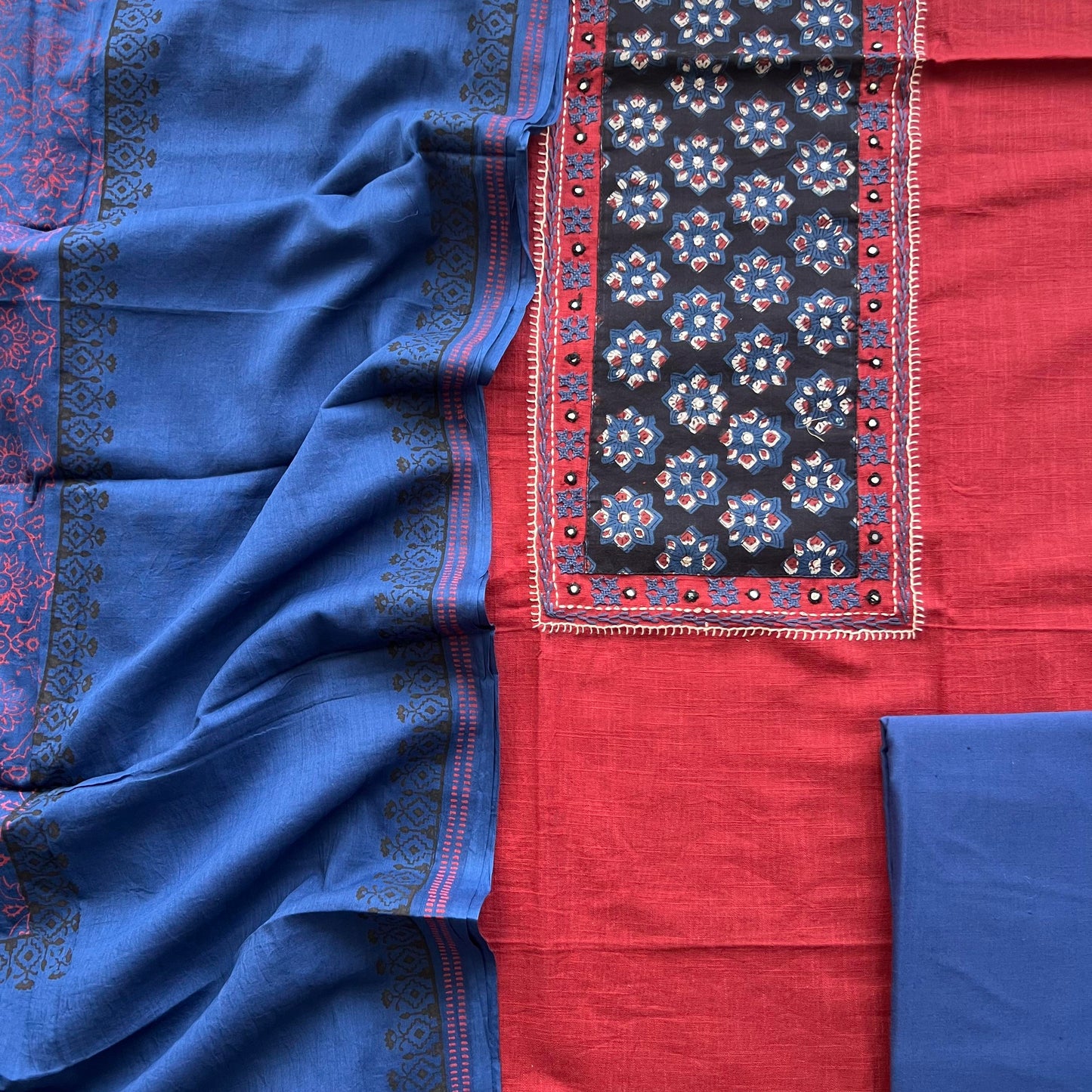 HANDLOOM COTTON