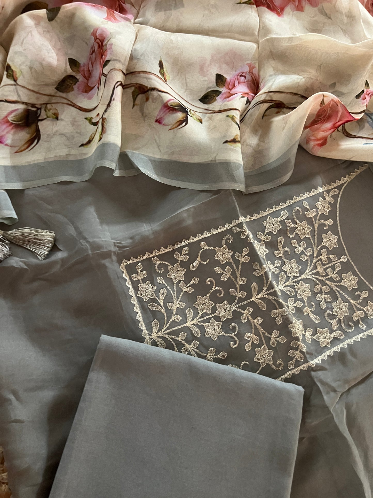 ORGANZA SUIT (PH8522)