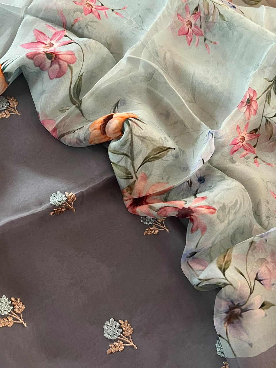 ORGANZA SUIT (PH8524)
