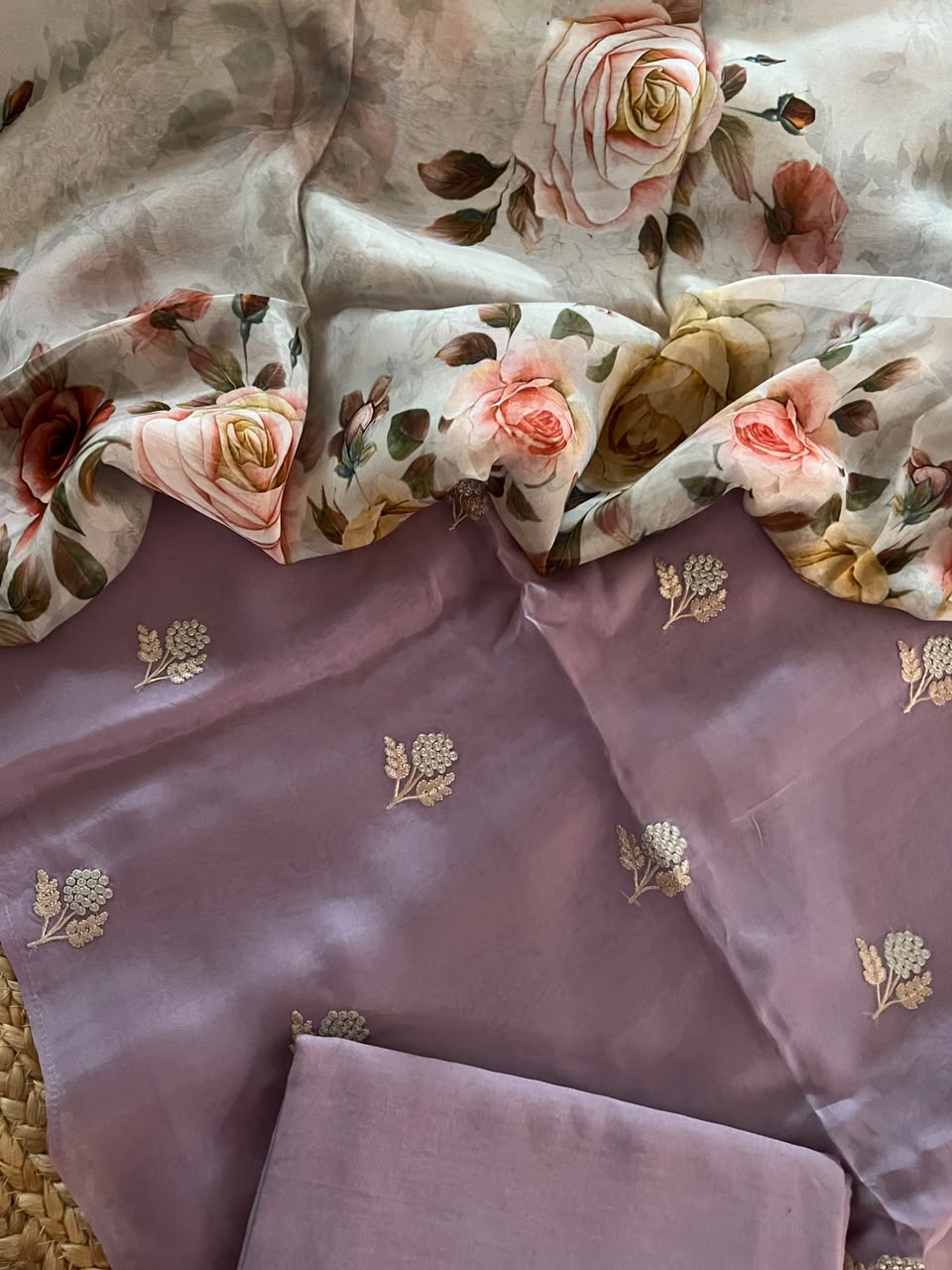 ORGANZA SUIT (PH8526)
