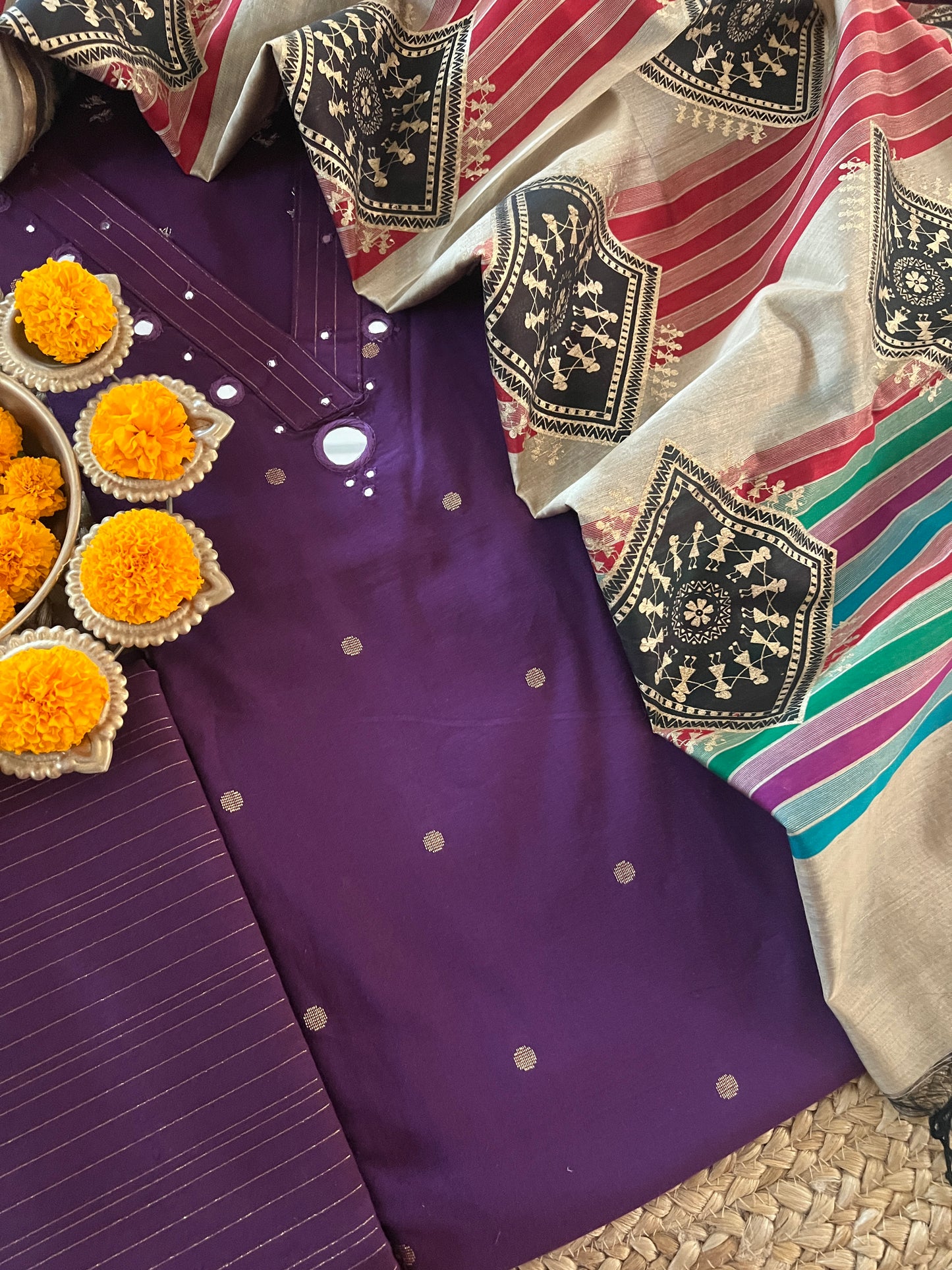 HANDLOOM SUIT (PH8574)