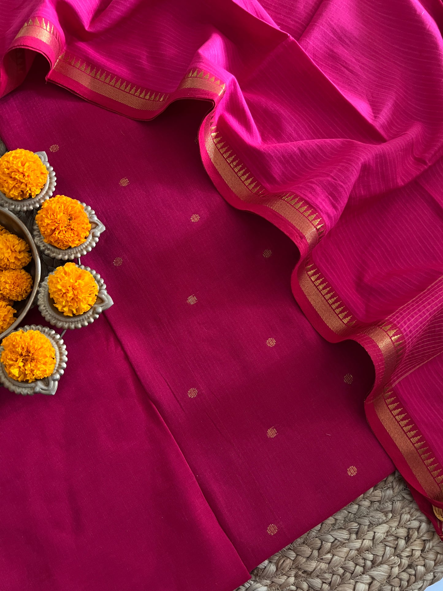 HANDLOOM SUITS (PH8585)