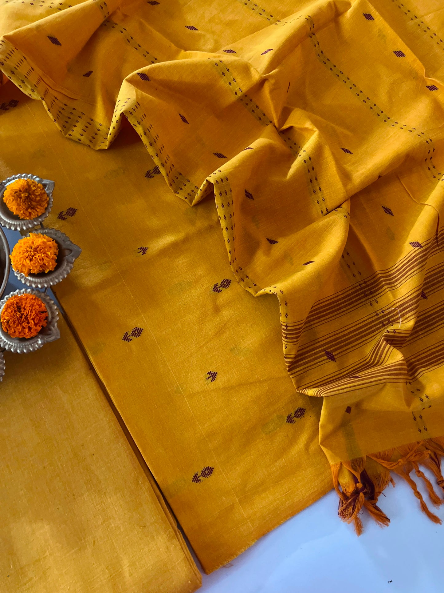 HANDLOOM SUITS (PH8593)