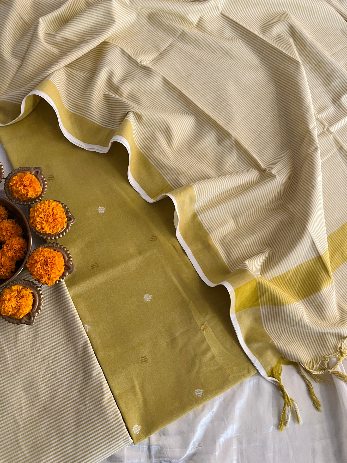HANDLOOM SUITS (PH8614)