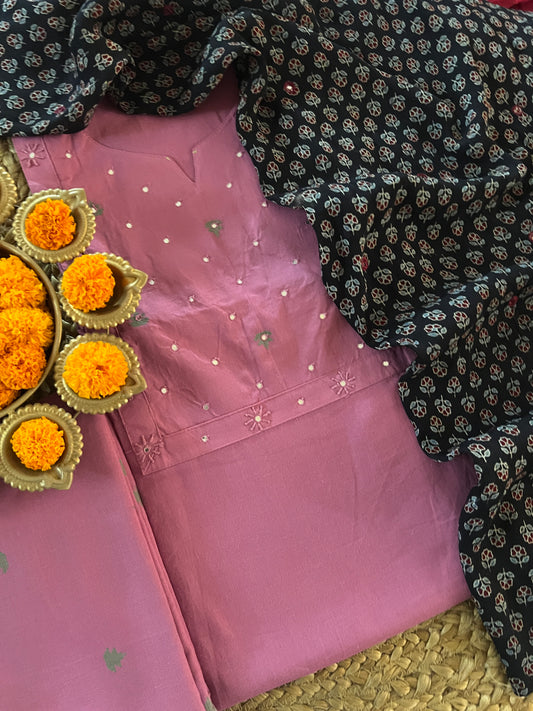 HANDLOOM SUIT (PH8618)