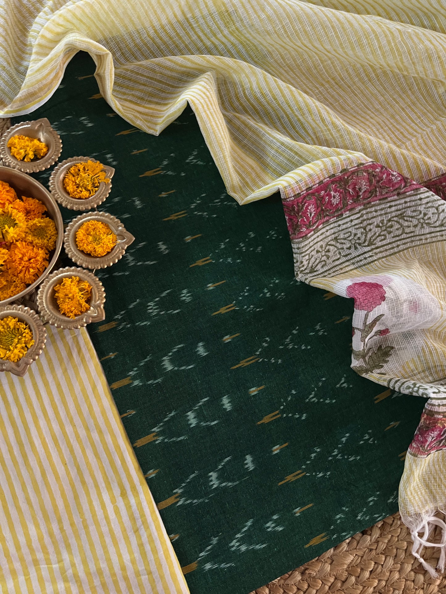 IKAT HANDLOOM SUIT (PH8631)