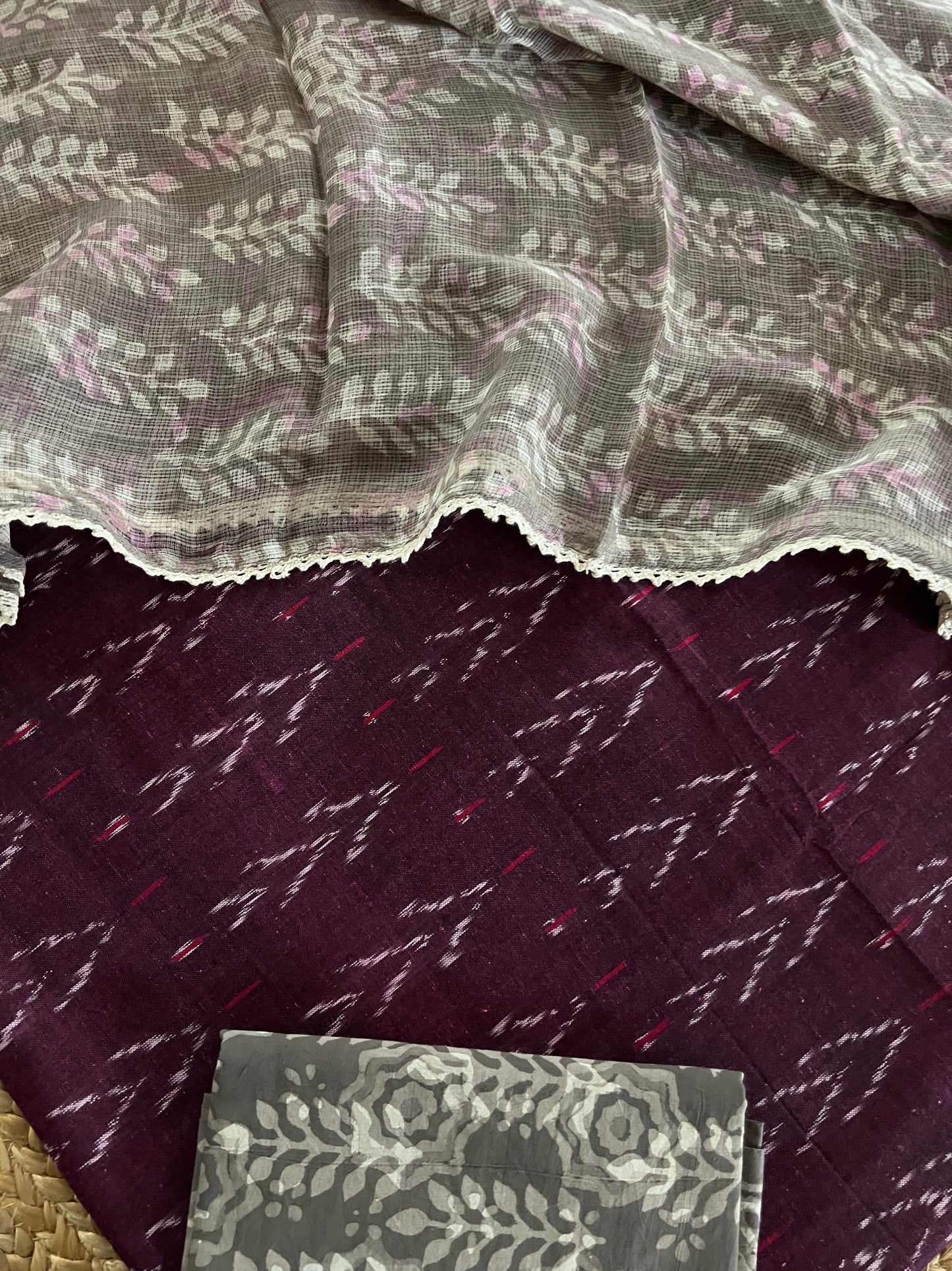 IKAT HANDLOOM SUIT (PH8640)