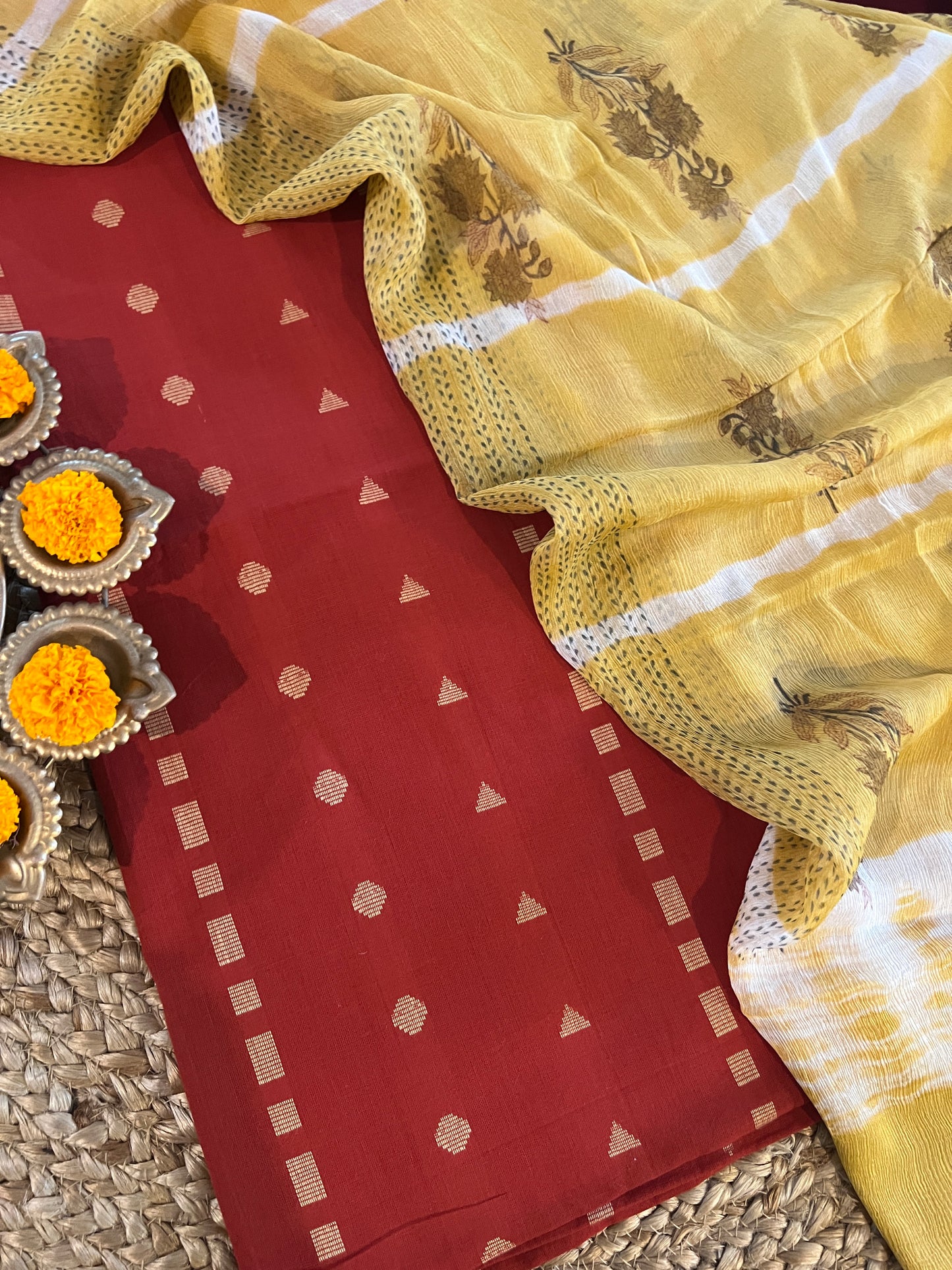 HANDLOOM SUIT (PH8643)