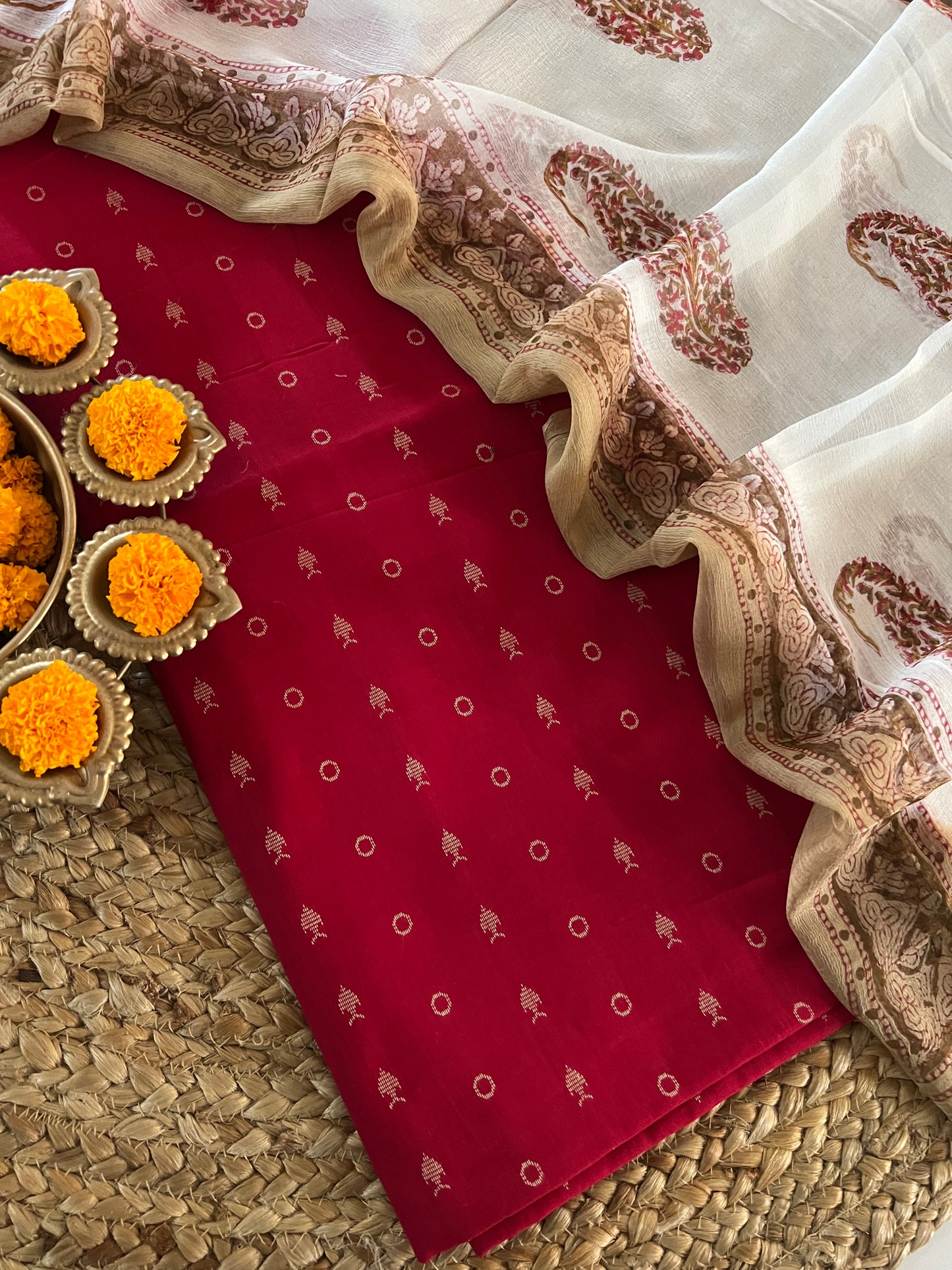 HANDLOOM SUIT (PH8649)