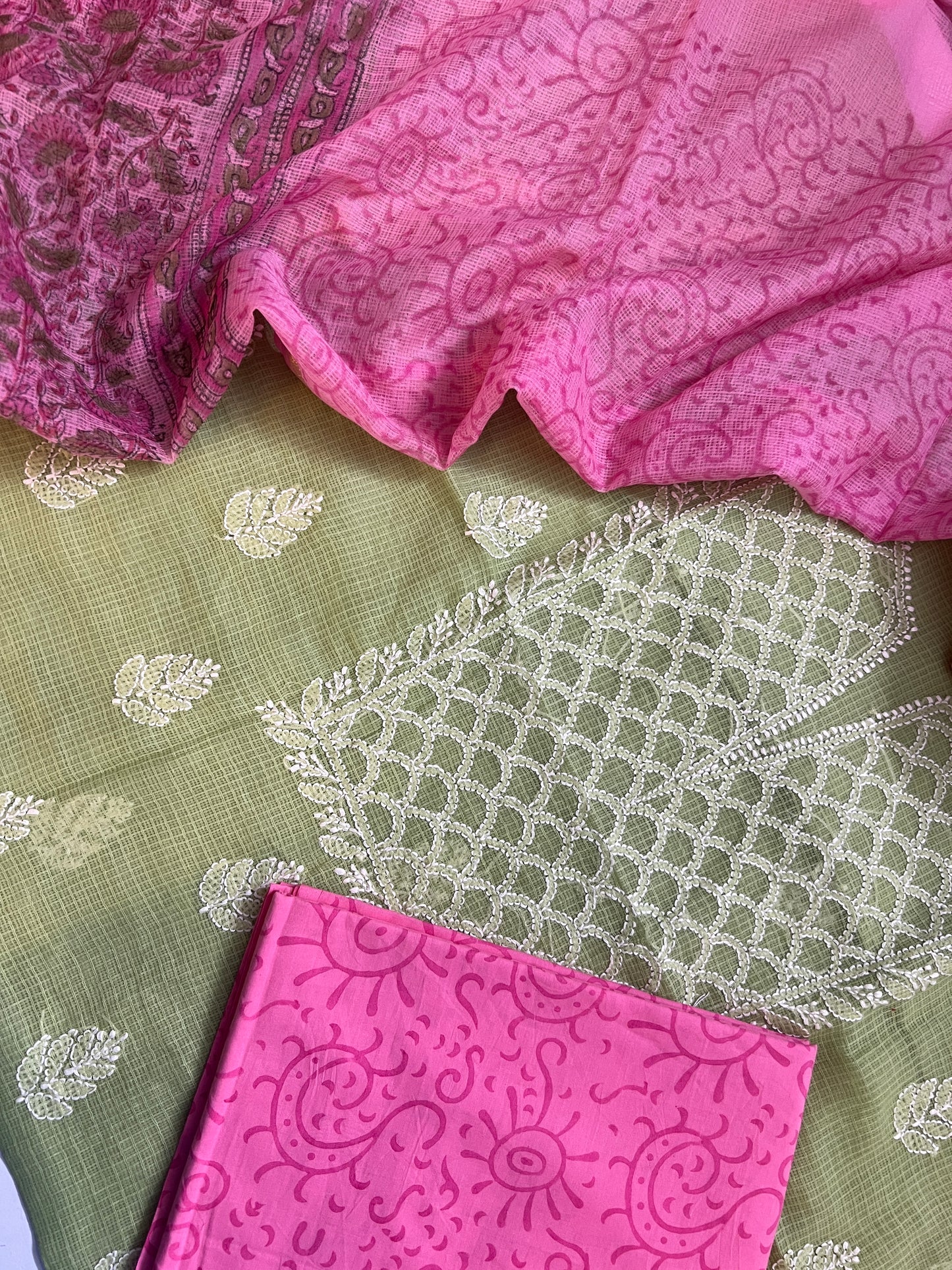 CHIKANKARI (PH8686)