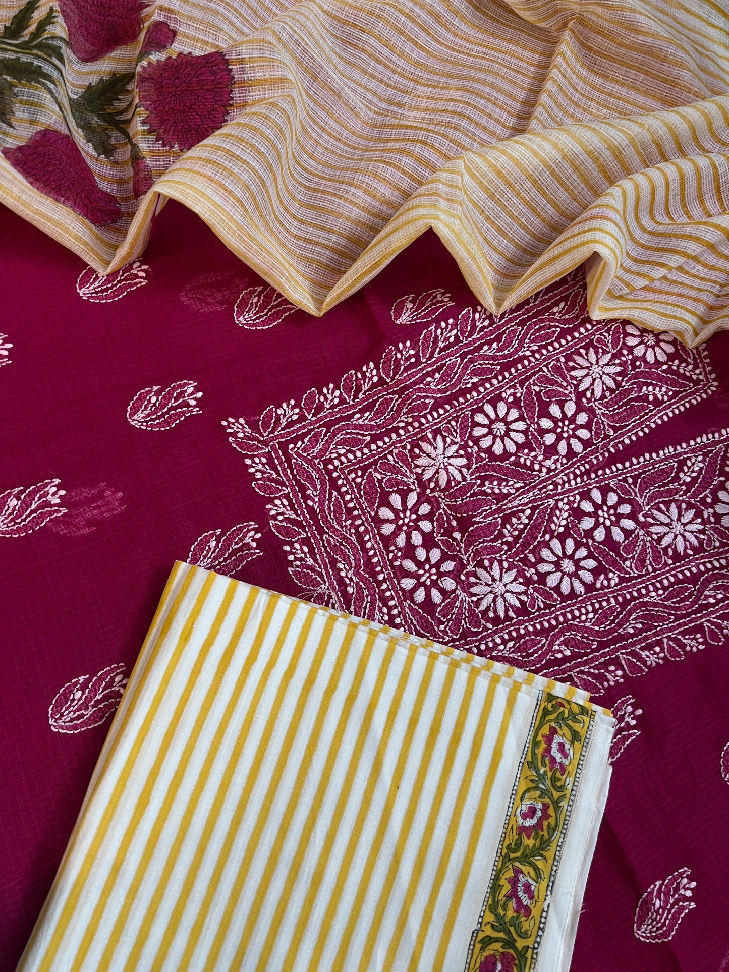 CHIKANKARI (PH8687)