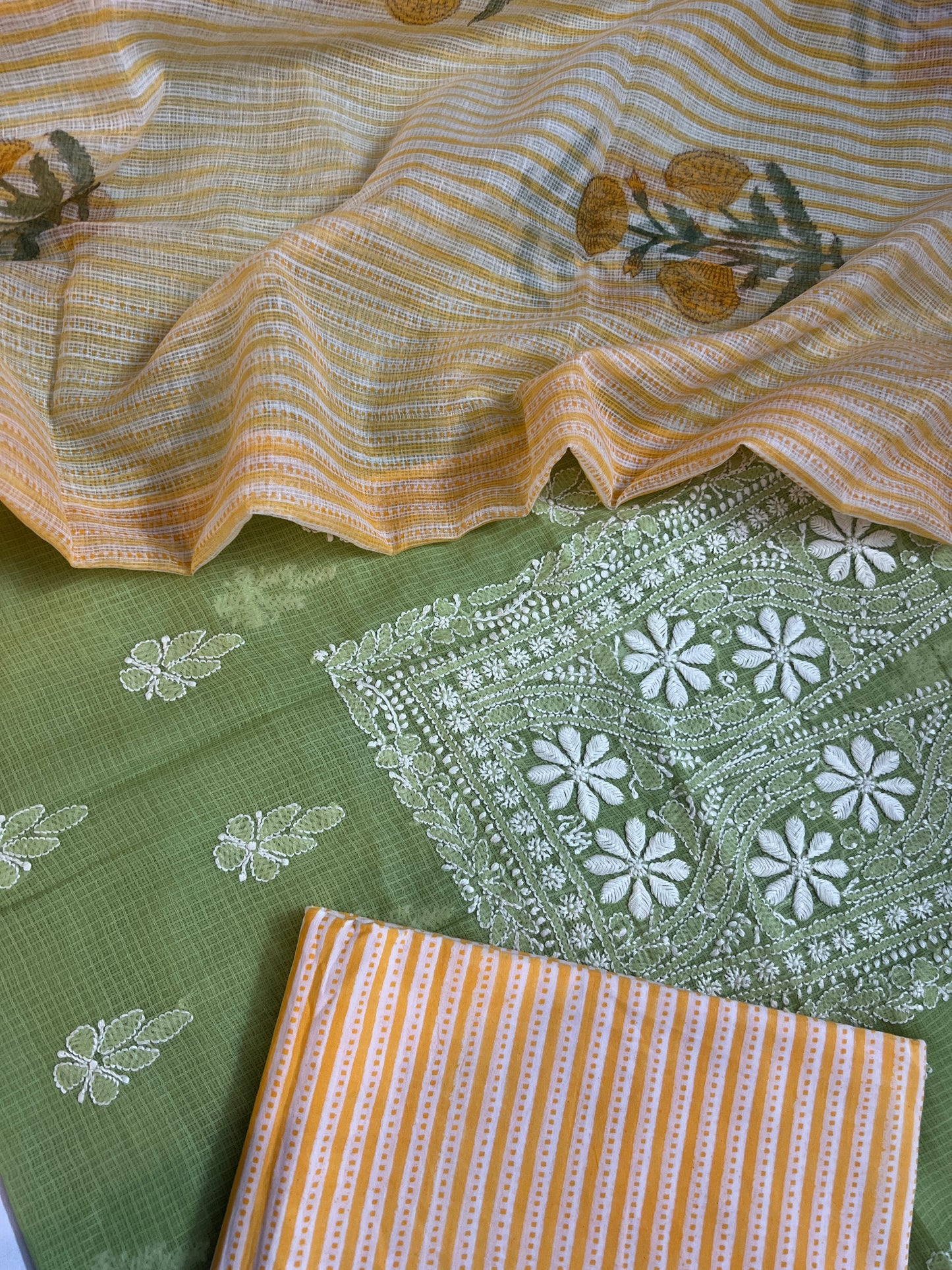 CHIKANKARI SUIT (PH8690)