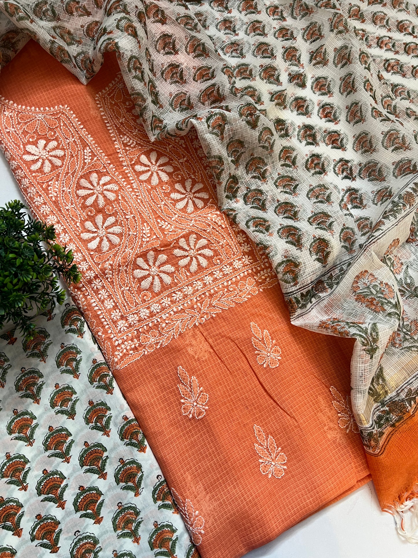 CHIKANKARI SUIT (PH8691)