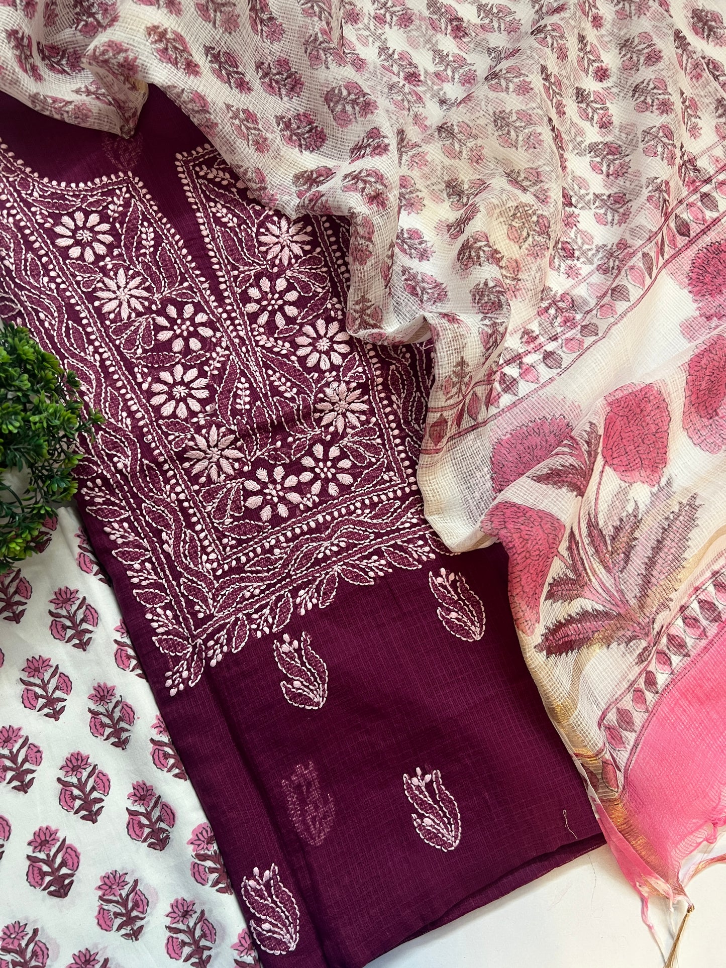 CHIKANKARI SUIT (PH8695)