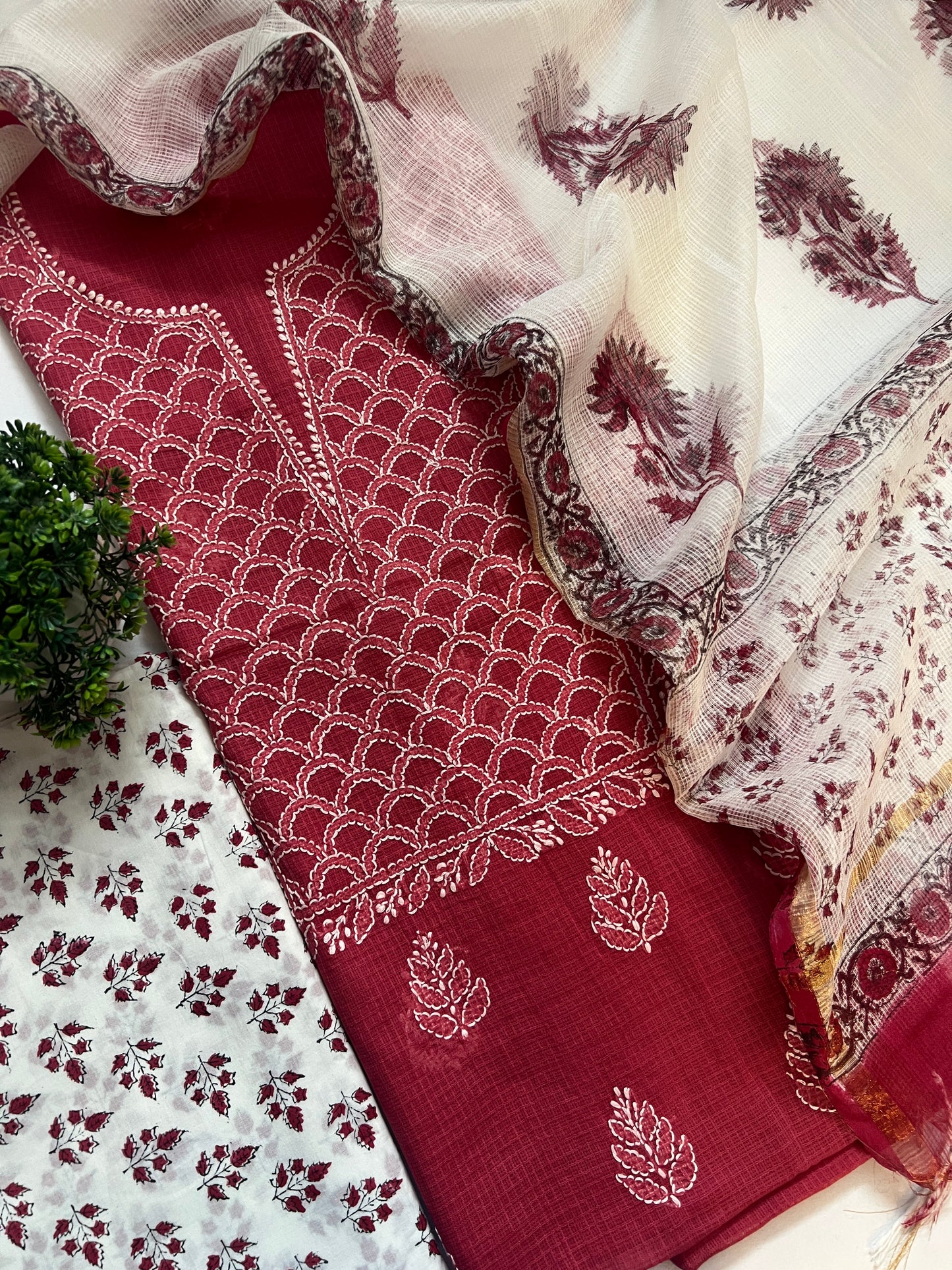 CHIKANKARI SUITS (PH8699)