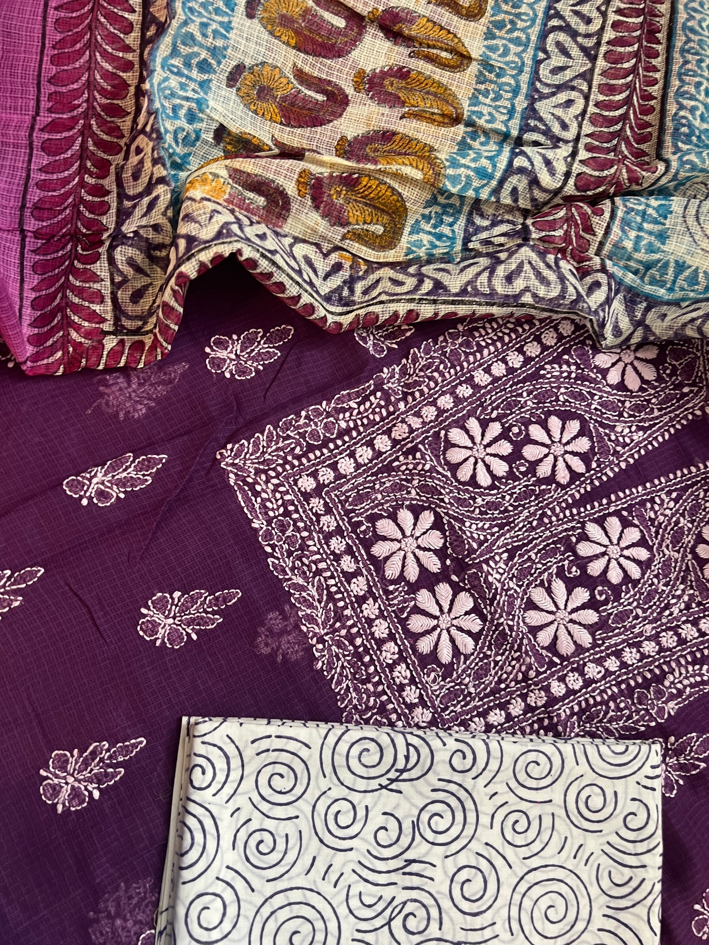 CHIKANKARI SUITS (PH8700)