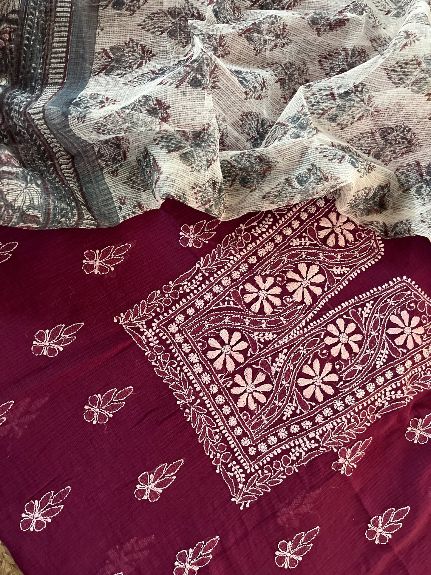 CHIKANKARI SUITS (PH8709)