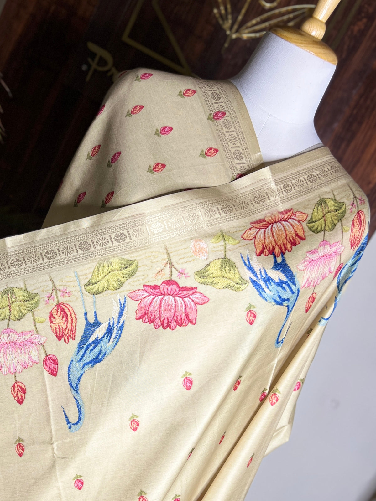 SOFT CHANDERI SILK SAREE (PH8729)