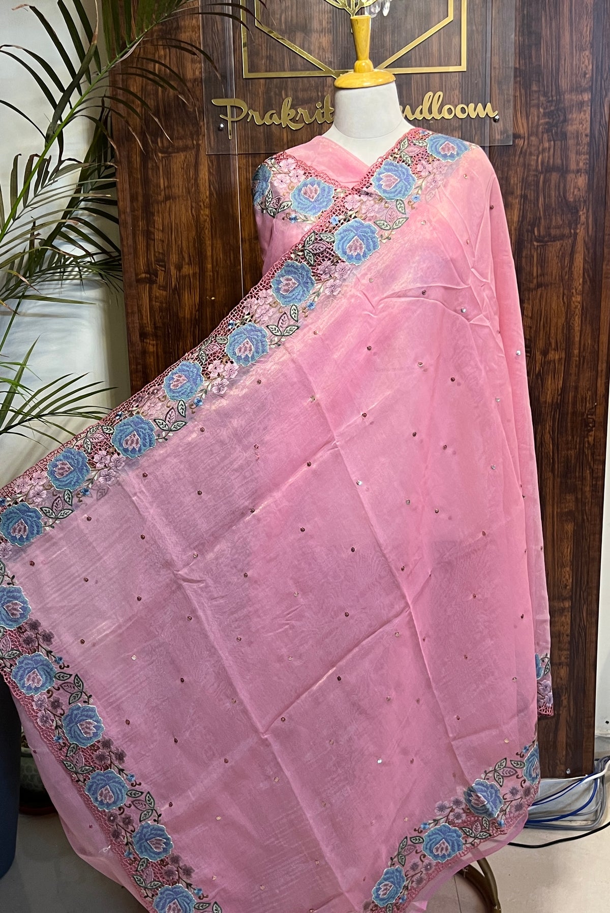 TISSUE ORGANZA EMBROIDERED SAREE (PH8732)