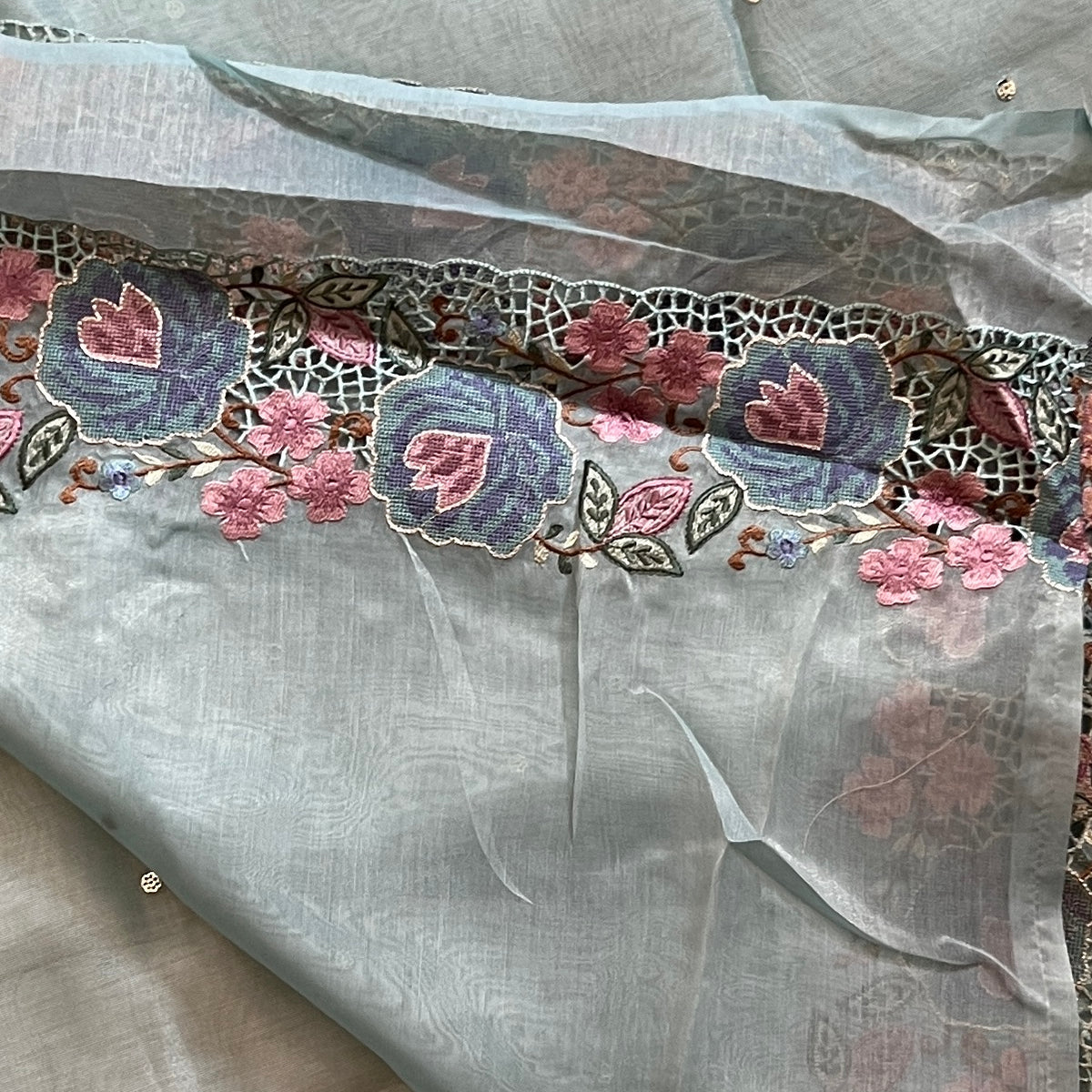 TISSUE ORGANZA EMBROIDERED SAREE (PH8735)
