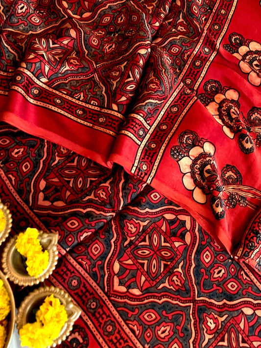 AJRAKH MODAL SILK SUIT (PH8737)