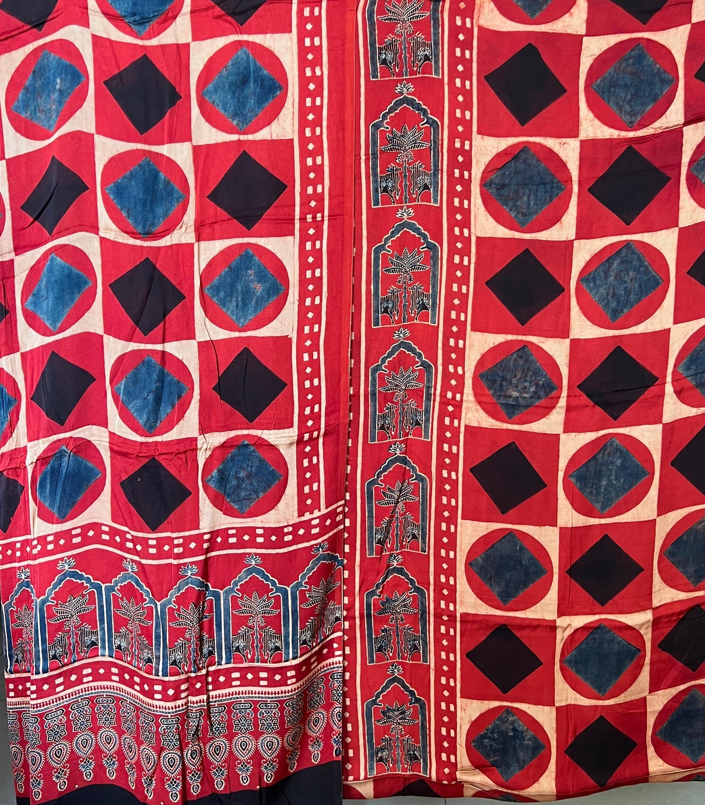 AJRAKH MODAL SILK SUIT (PH8739)