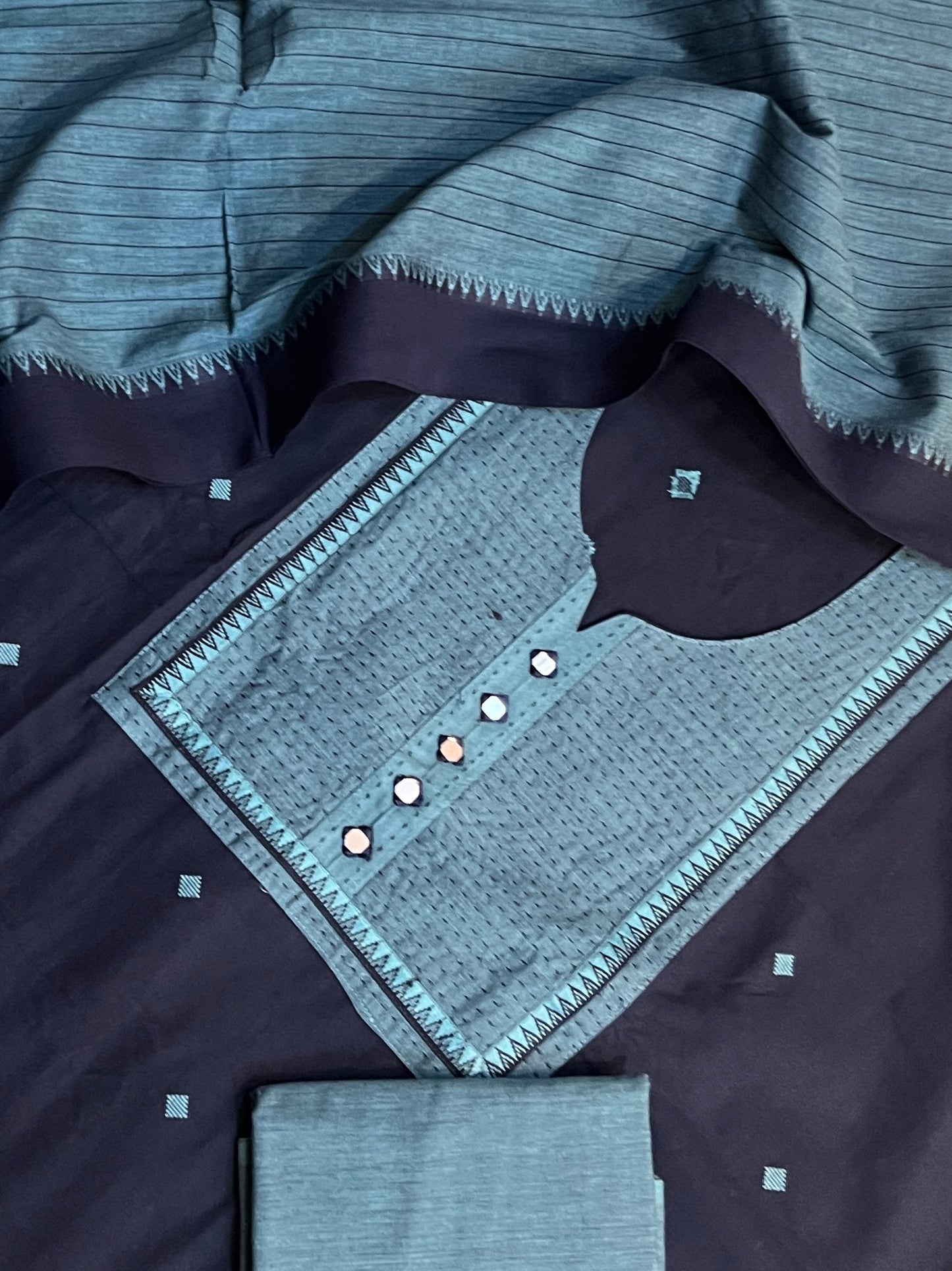 HANDLOOM SUITS (PH8813)