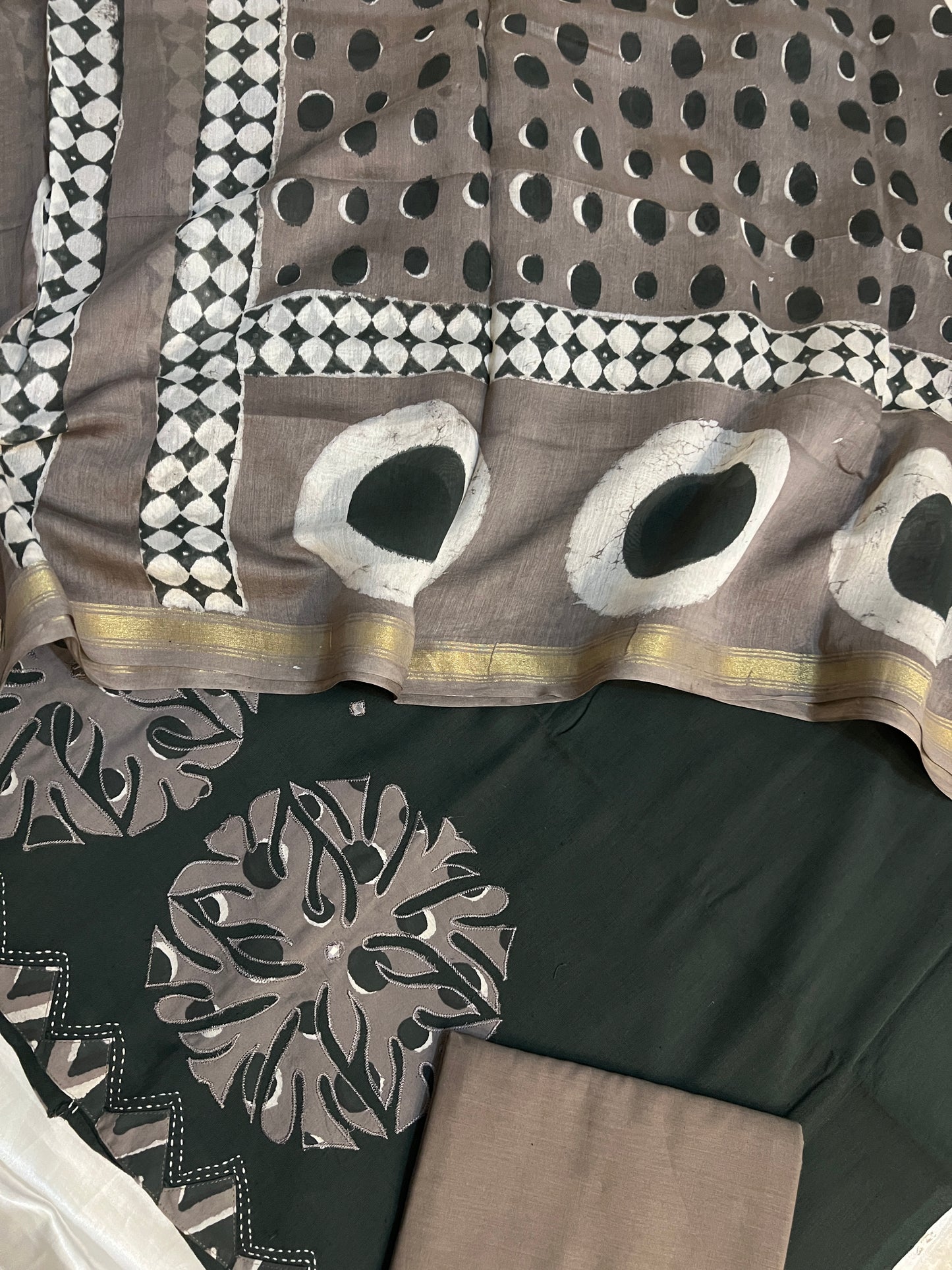 HANDLOOM SUITS (PH8814)