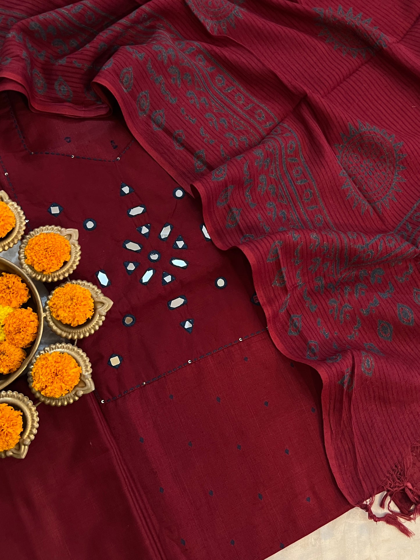HANDLOOM SUITS (PH8824)
