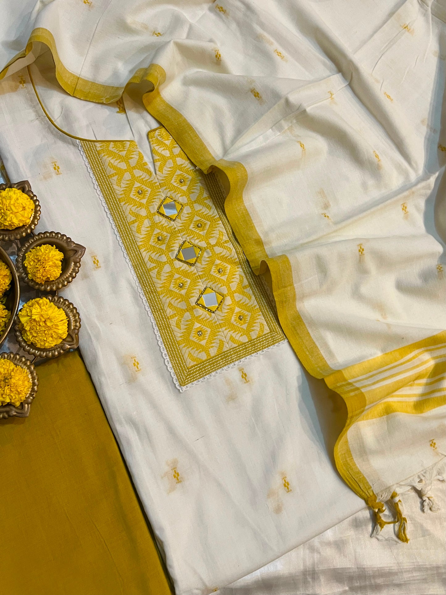 HANDLOOM SUITS (PH8842)