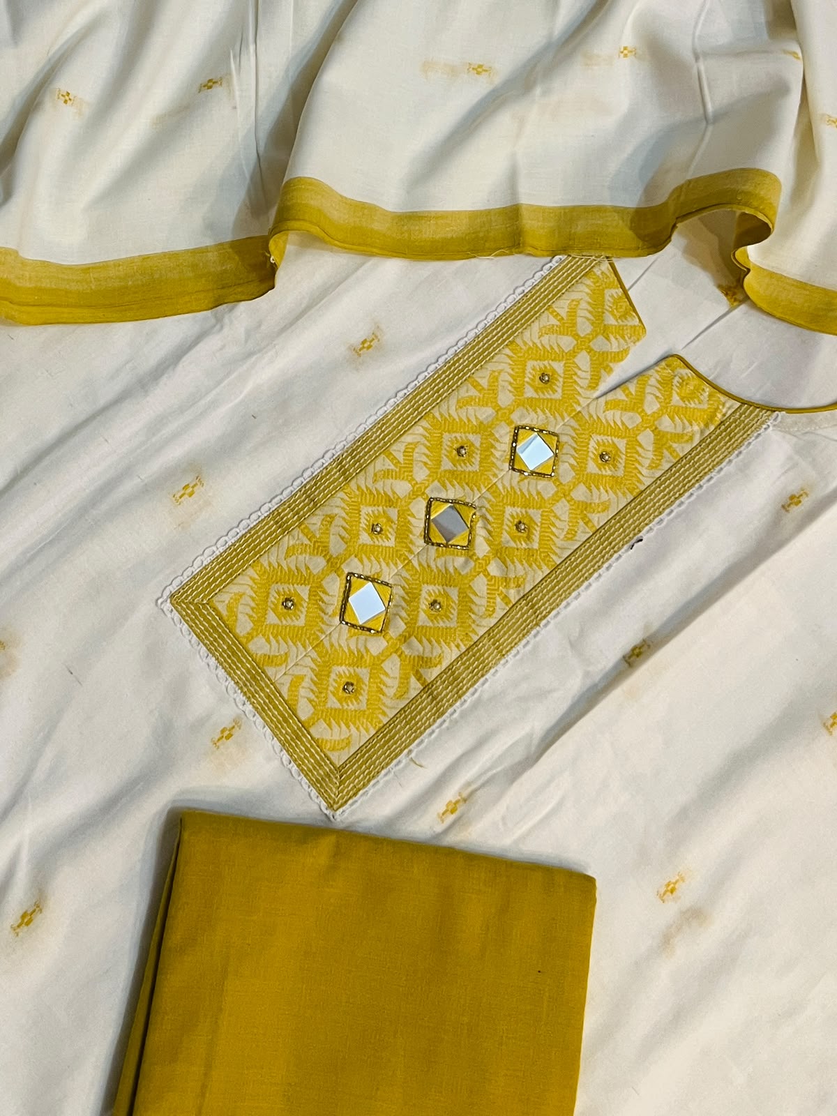 HANDLOOM SUITS (PH8842)