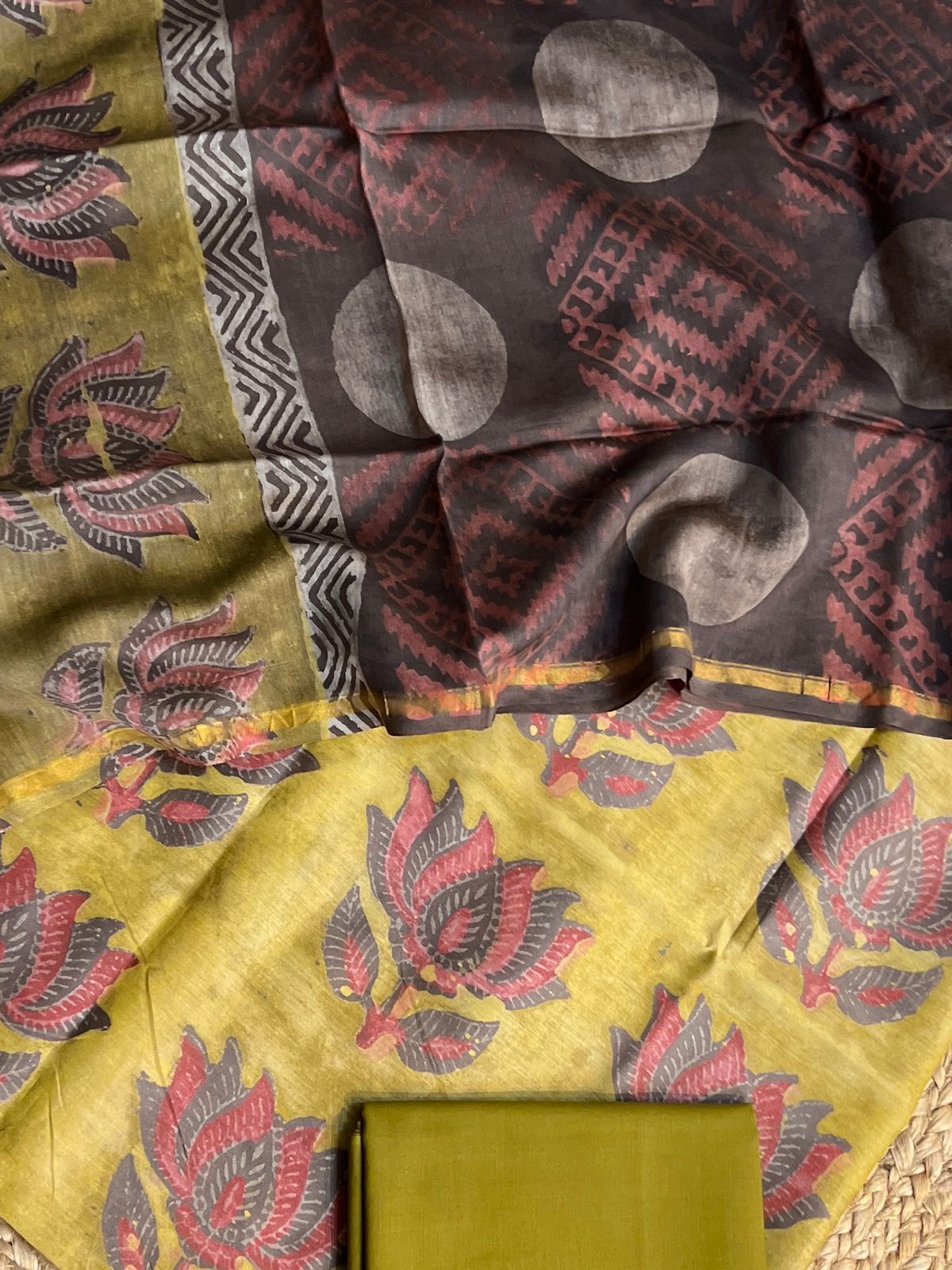 MAHESHWARI SILK SUIT (PH8923)
