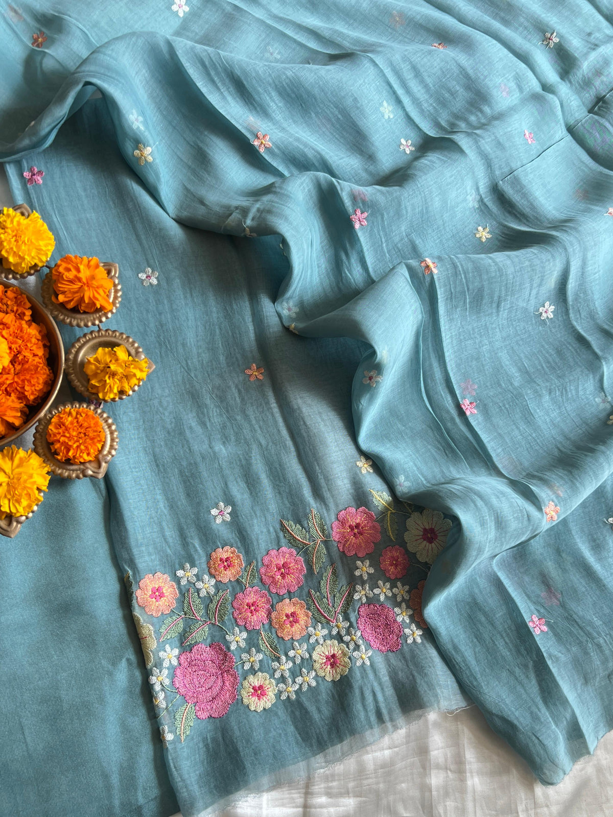 Prakriti Atelier | Pure Fine Mul Chanderi Embroidered Premium Designer Suit Set (PH8994)