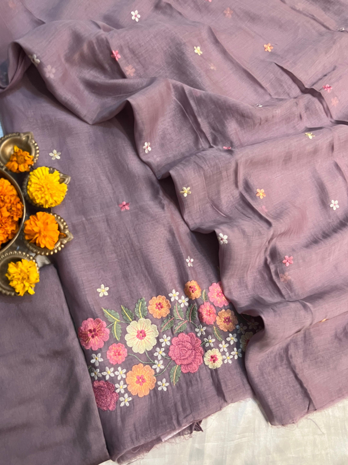Prakriti Atelier | Pure Fine Mul Chanderi Embroidered Premium Designer Suit Set (PH8995)