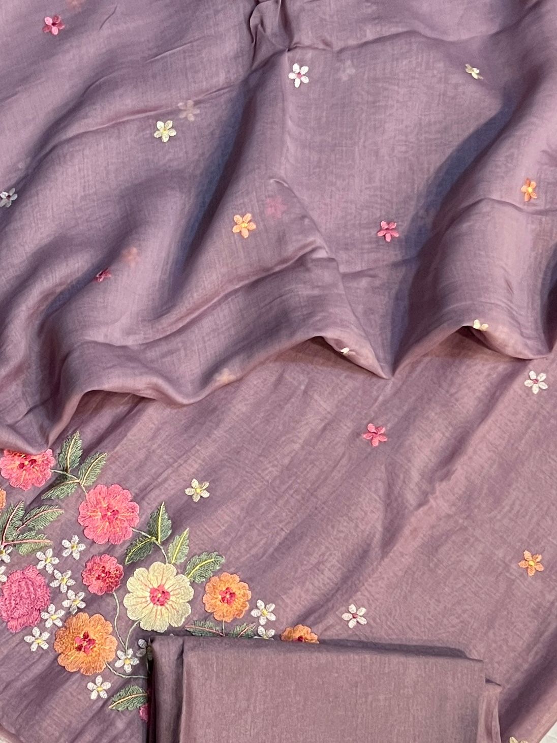 Prakriti Atelier | Pure Fine Mul Chanderi Embroidered Premium Designer Suit Set (PH8995)