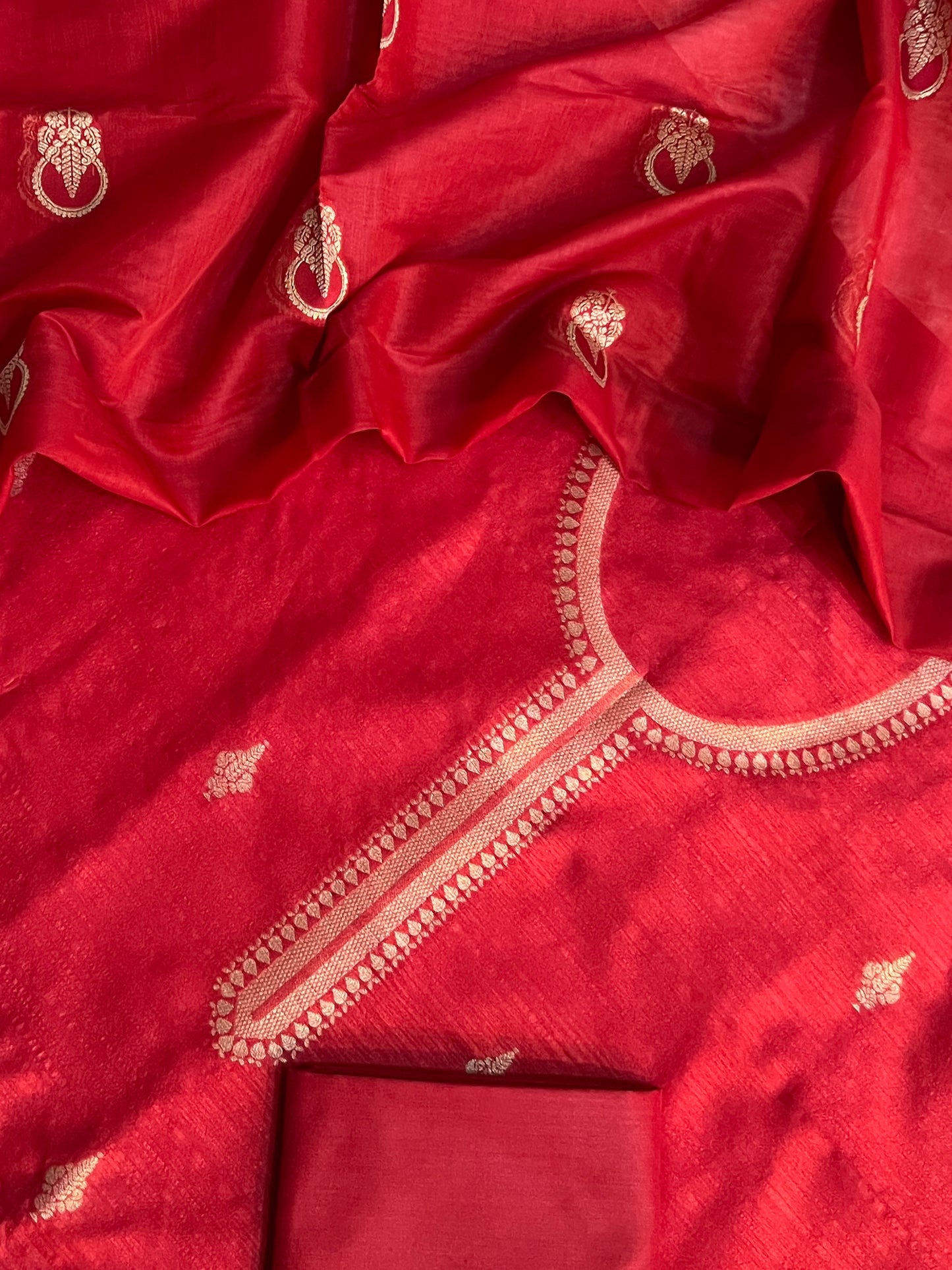 SEMI TUSSER  SUITS (PH9050)
